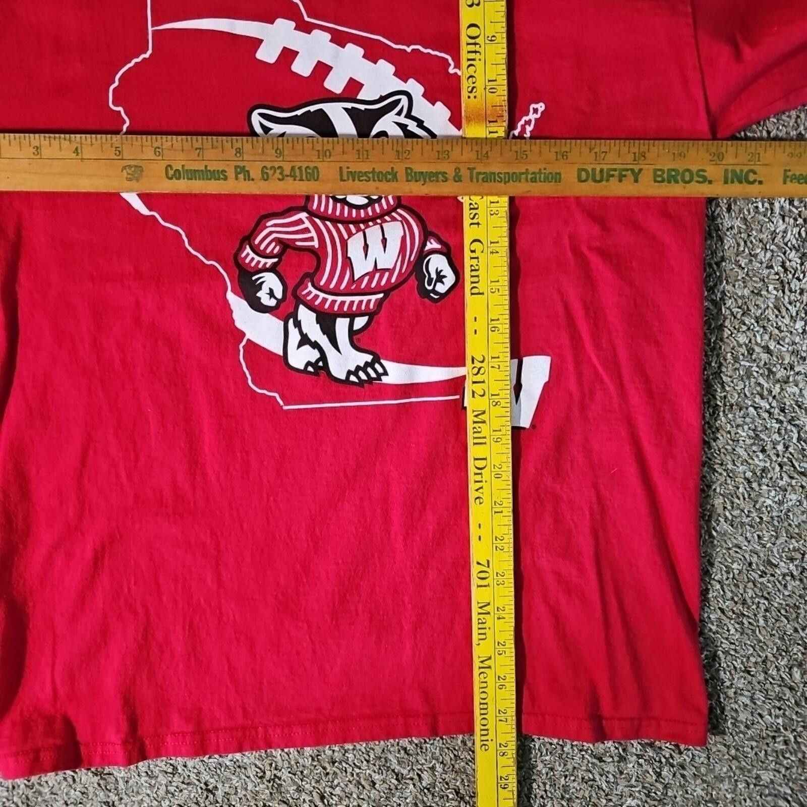 Hanes Hanes L Wisconsin Badgers Long Sleeve Shirt Size ONE SIZE - 4 Thumbnail