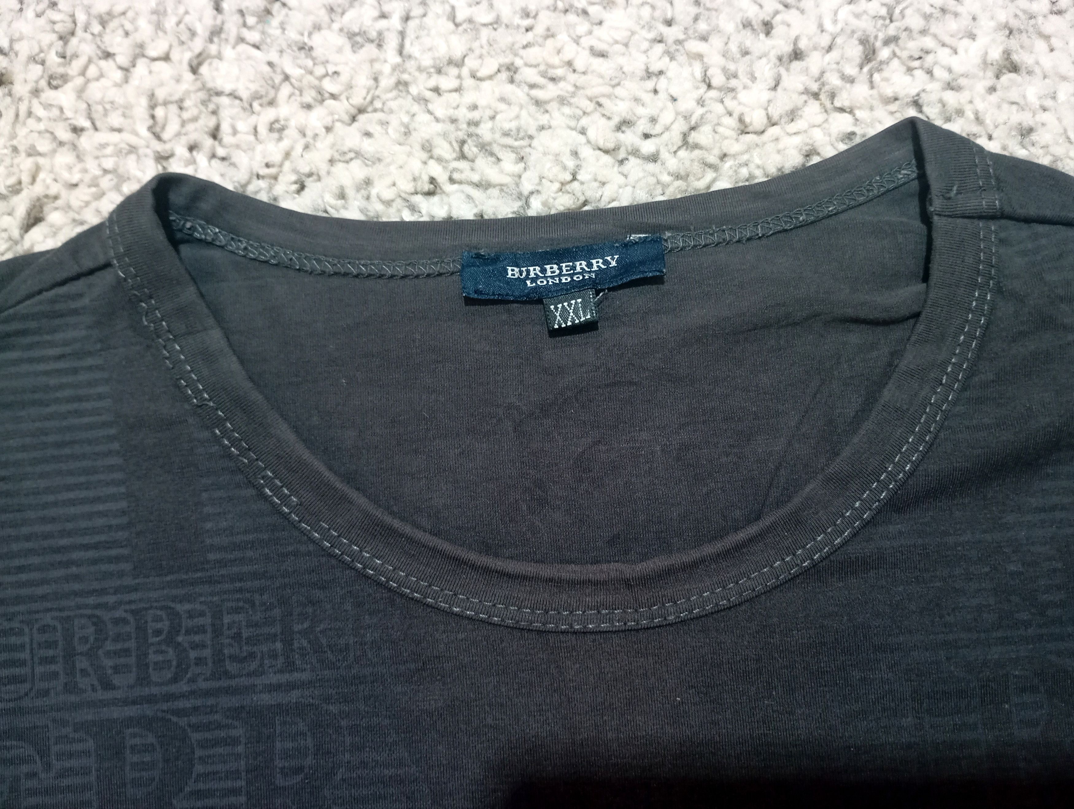 Burberry Burberry London Designer Spell Out Vintage T-shirt Size US XL / EU 56 / 4 - 5 Thumbnail