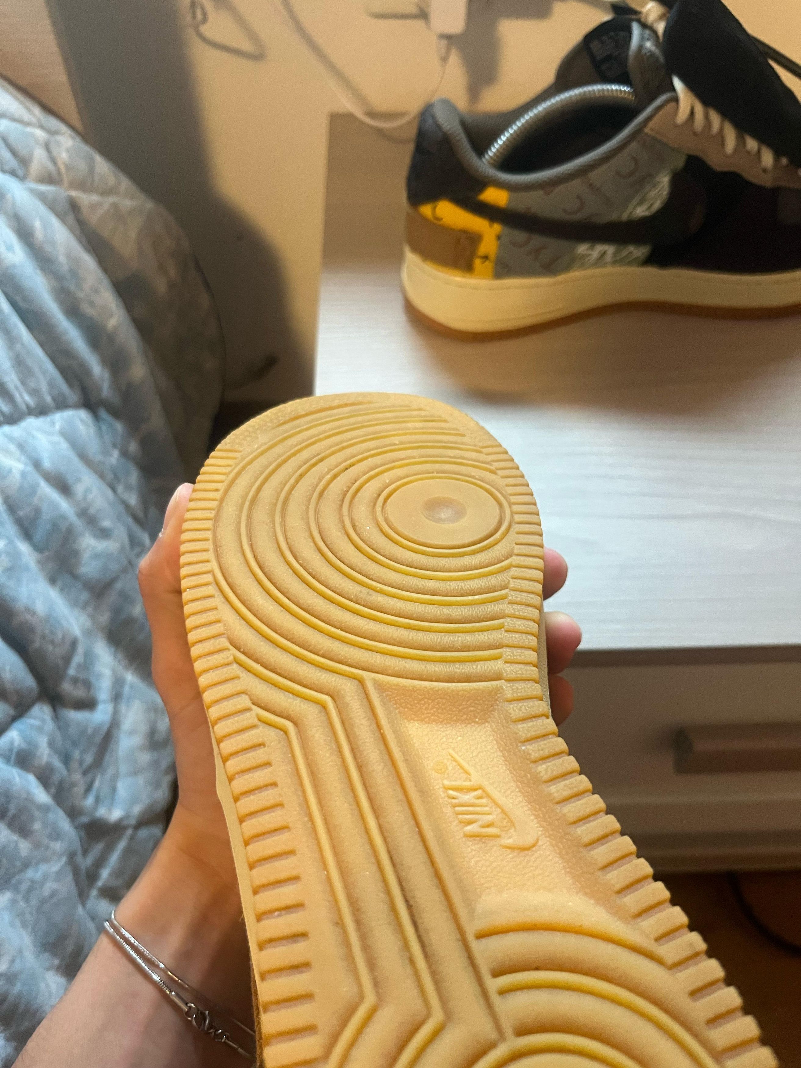 Travis Scott Nike Air Force 1 Low Travis Scott Cactus Jack Size US 9 / EU 42 - 8 Thumbnail