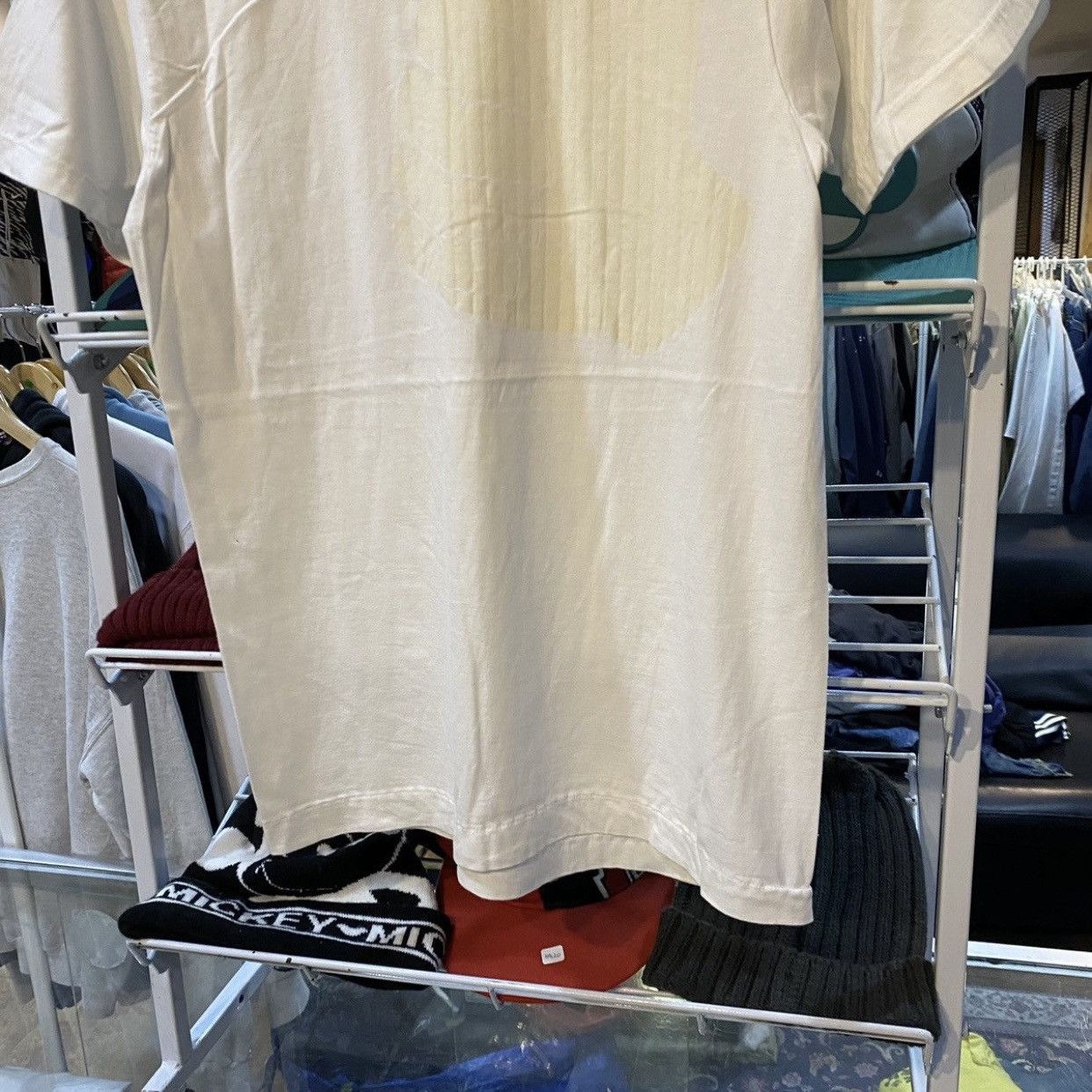 Issey Miyake Vintage Issey Miyake Thumbs Up T-Shirt - S White Good Size US S / EU 44-46 / 1 - 4 Thumbnail