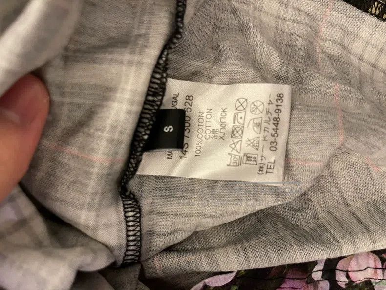 Givenchy Givenchy Floral Patchwork Saint Mother Size US S / EU 44-46 / 1 - 3 Thumbnail