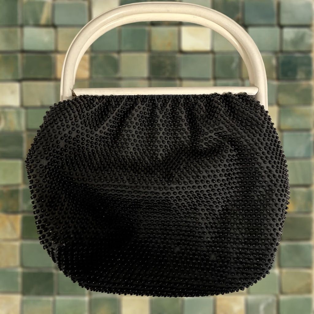 Vintage VINTAGE Purse Beaded Reversible White Black 1950s 60s Women Eveningwear Size ONE SIZE - 1 Thumbnail