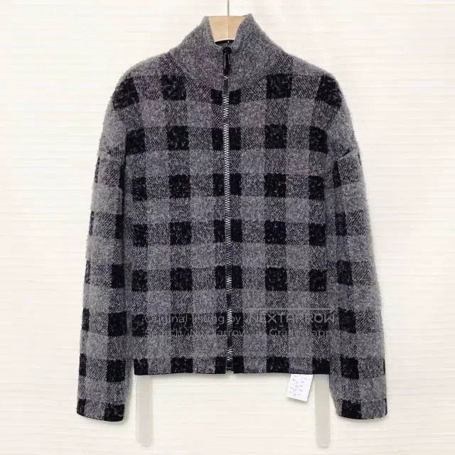 Balenciaga Balenciaga Wool blend new black and gray plaid jacket Size US L / EU 52-54 / 3 - 1 Thumbnail