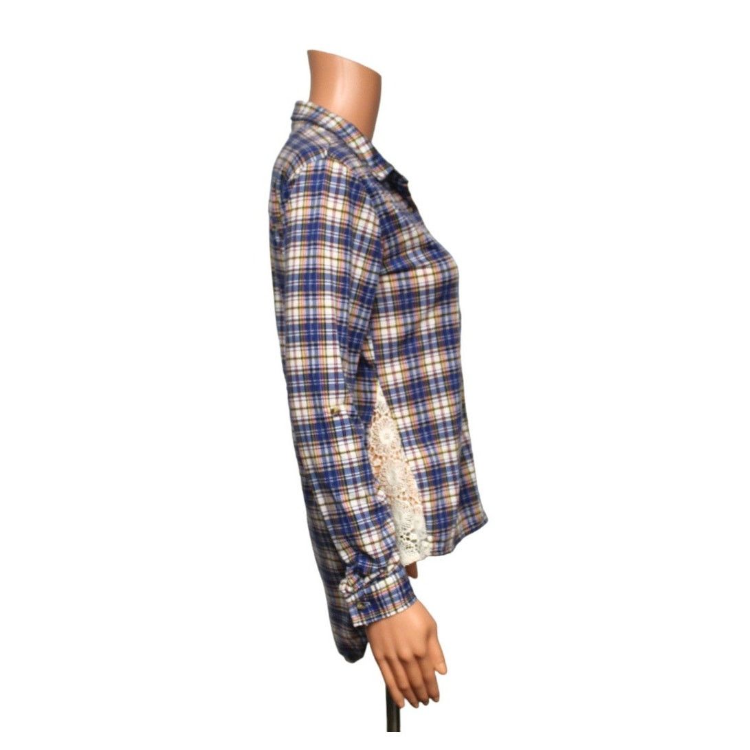 Passport Passport Long Sleeve Button Up Shirt Women's Size Small Size S / US 4 / IT 40 - 2 Thumbnail