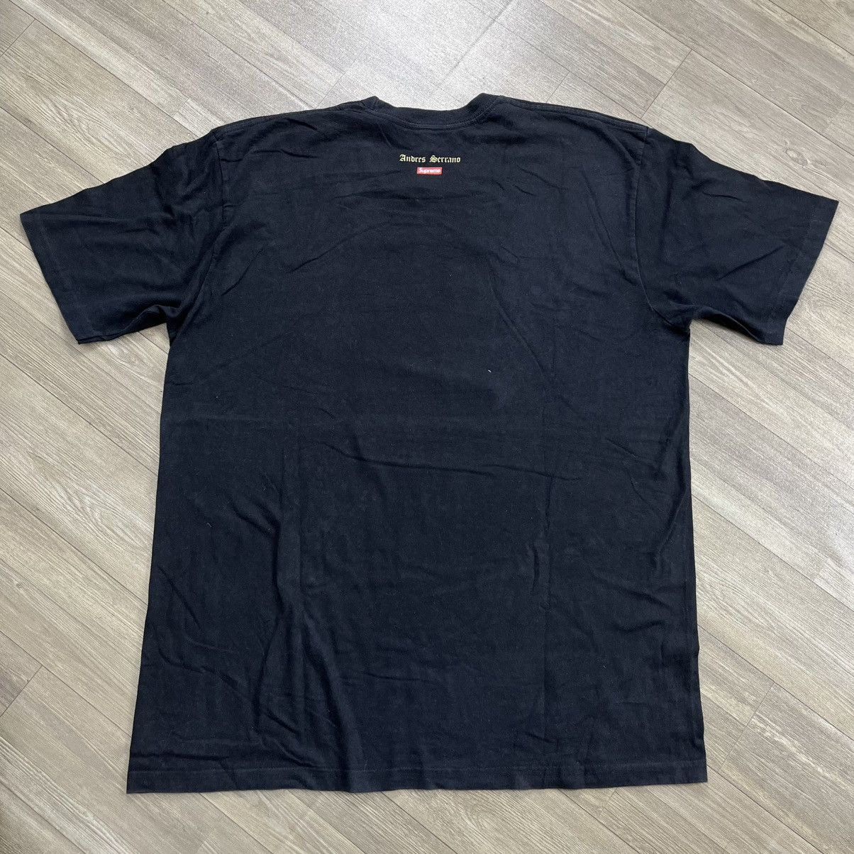 Supreme FW17 Supreme Andres Serrano Madonna and Child Tee Black XL Size US XL / EU 56 / 4 - 9 Thumbnail