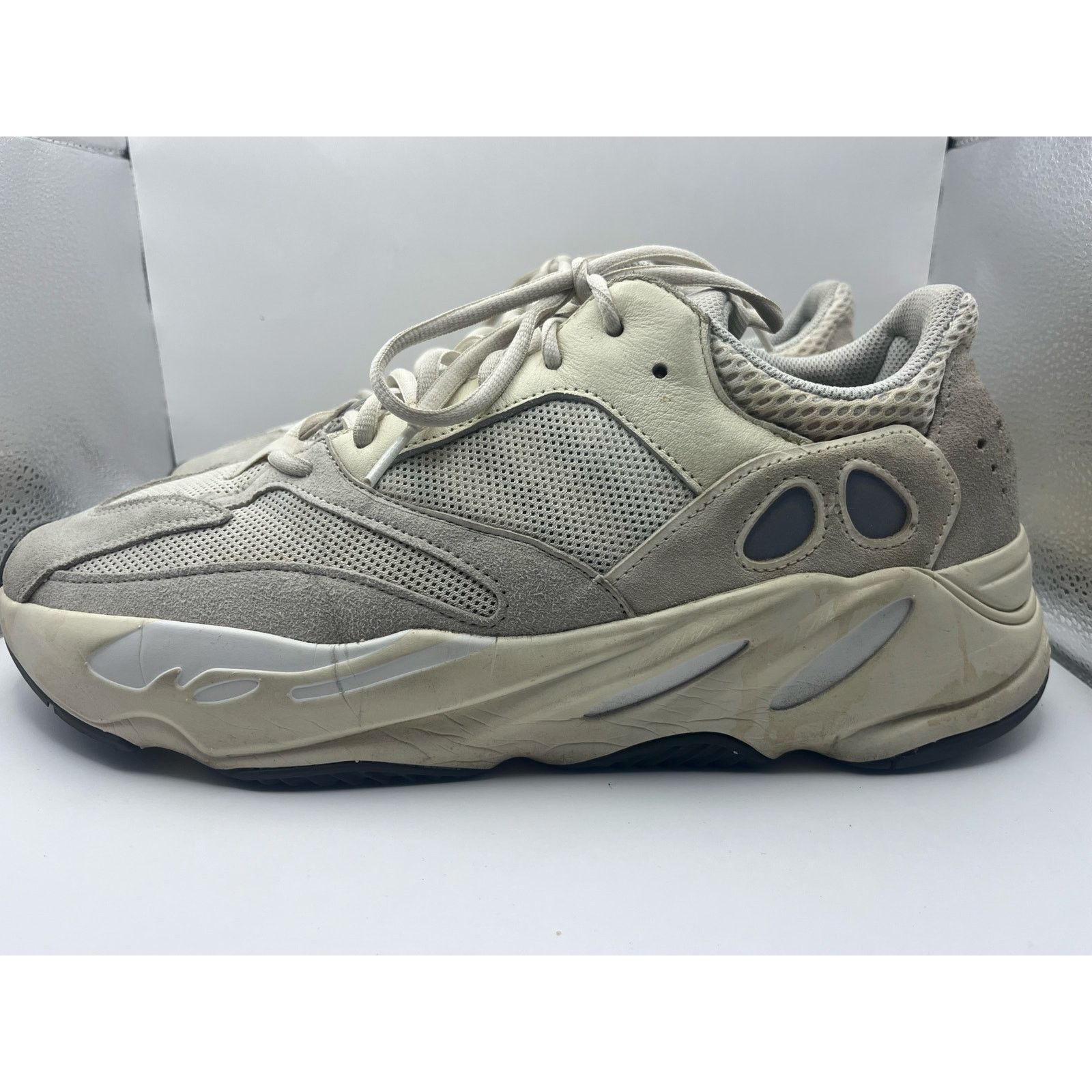 Adidas Adidas Yeezy Boost 700 Analog EG7596 Beige Cream Sneakers Size US 13 / EU 46 - 2 Thumbnail