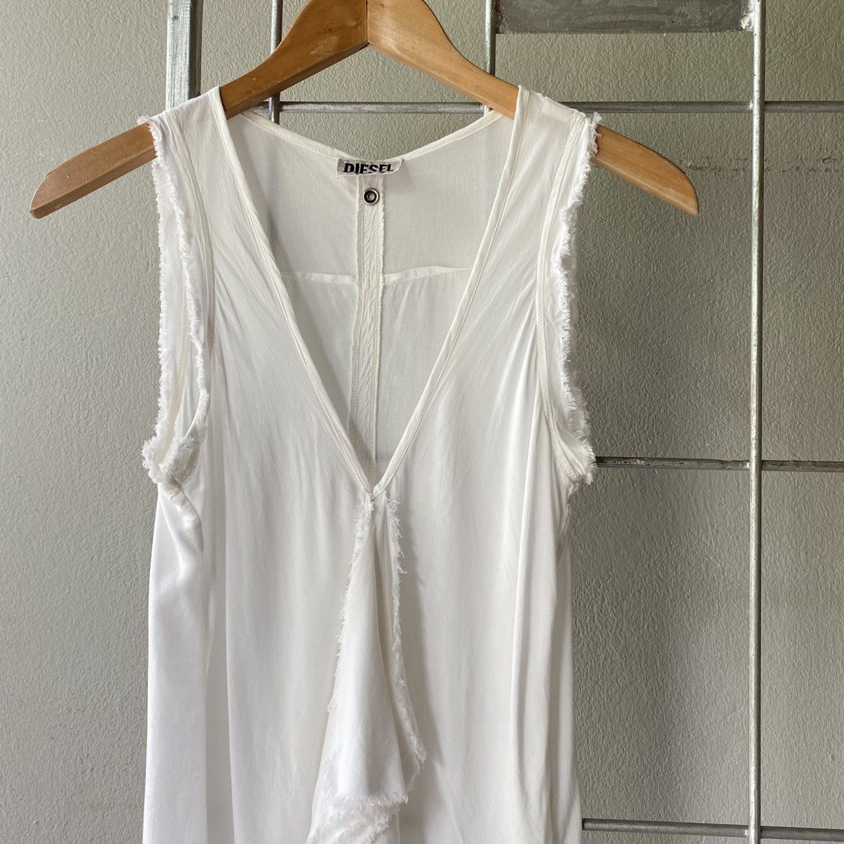 Diesel DIESEL White Ruffled Sleeveless Blouse Size S / US 4 / IT 40 - 3 Thumbnail