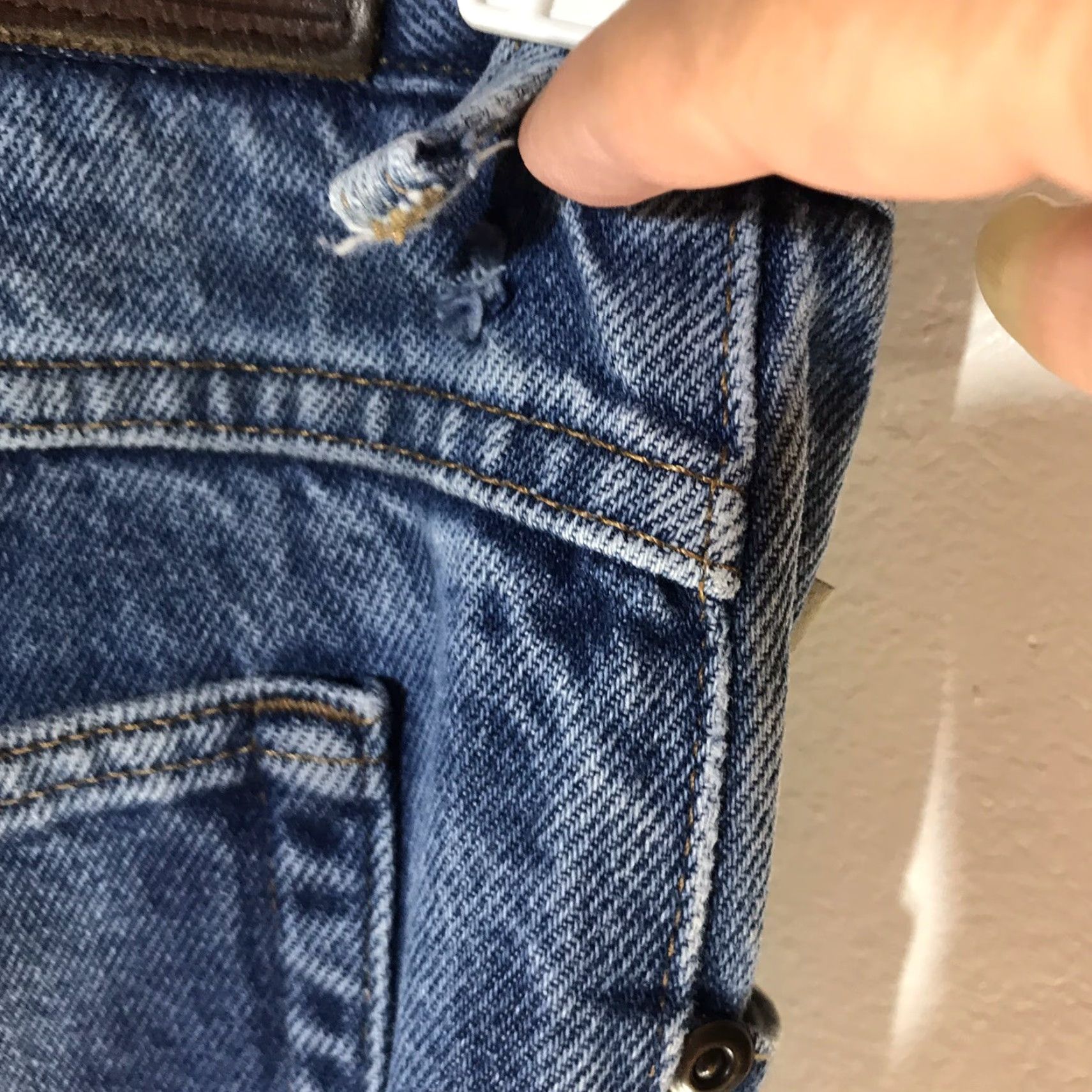 Vintage VINTAGE L.L. Bean Jeans Men’s Size 36x30 Comfort Waist Straight Fit Blue Denim 90s Classic Size US 36 / EU 52 - 5 Thumbnail