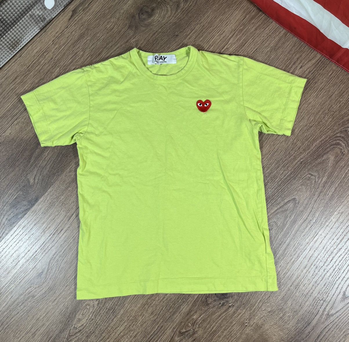 Comme des Garcons Comme Des Garcons Play T Shirt Size M / US 6-8 / IT 42-44 - 1 Thumbnail
