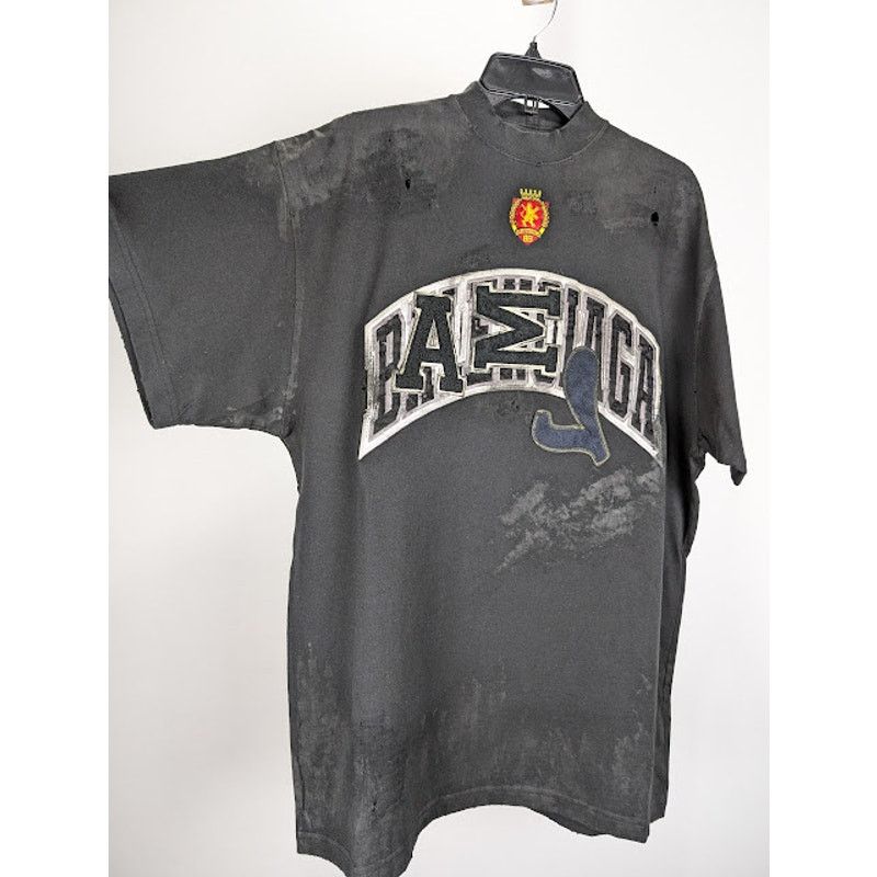 Balenciaga o1rshd1 Q:3 / Oversized T-Shirt in Washed Black Size US S / EU 44-46 / 1 - 9 Thumbnail