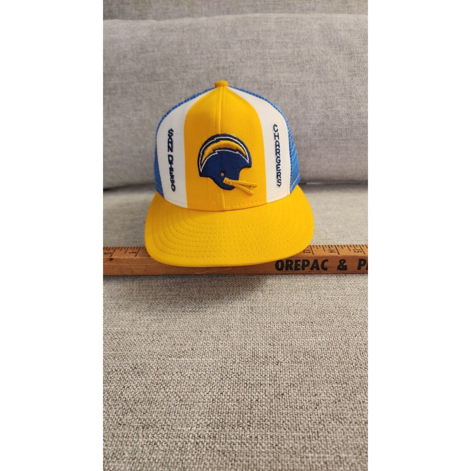 NFL VINTAGE San Diego Chargers AJD NFL 1980s Lucky Stripes Hat Size ONE SIZE - 10 Thumbnail