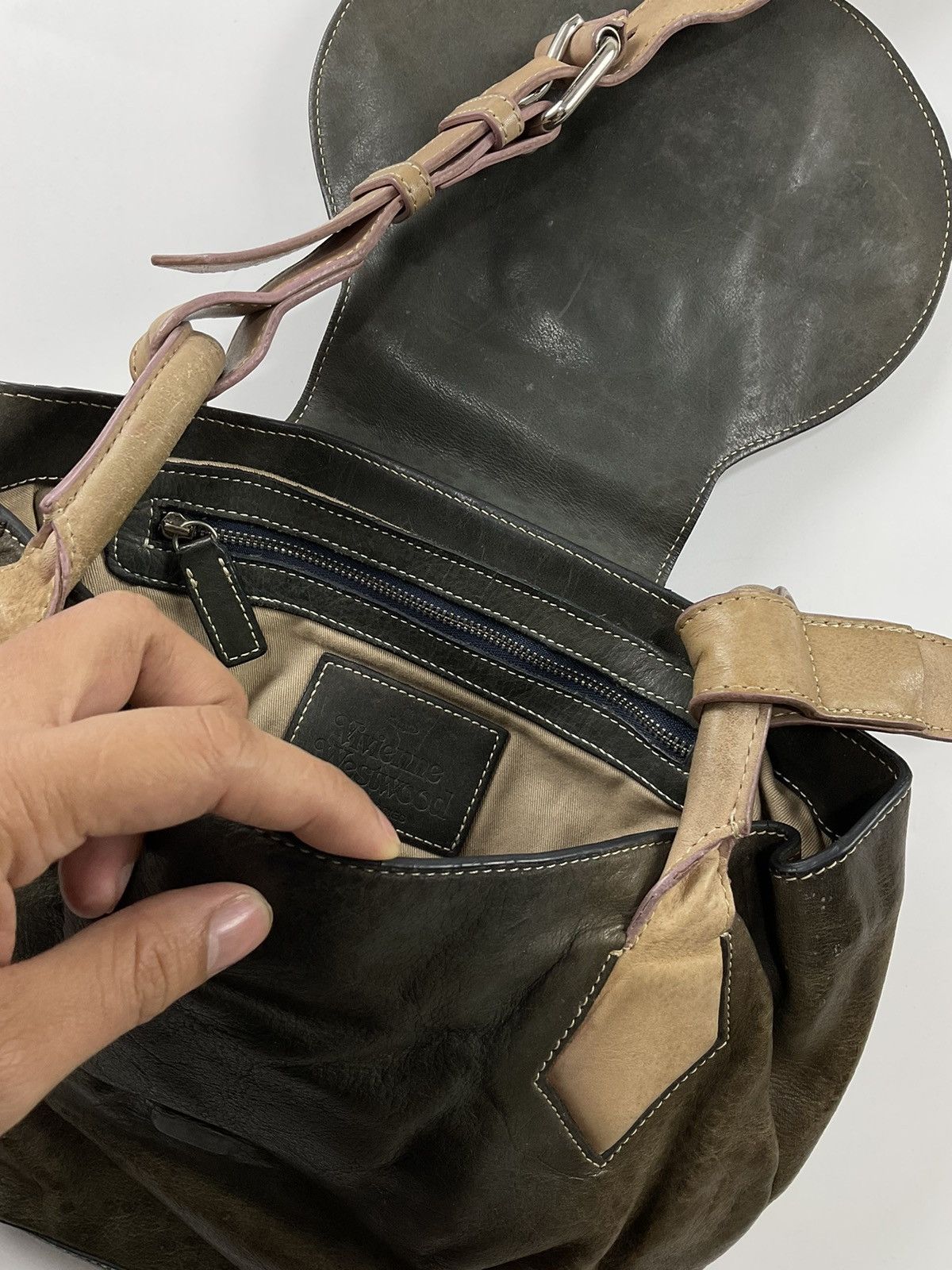 Vivienne Westwood Vivienne Westwood Orb Leather Sling Bag Size ONE SIZE - 10 Thumbnail