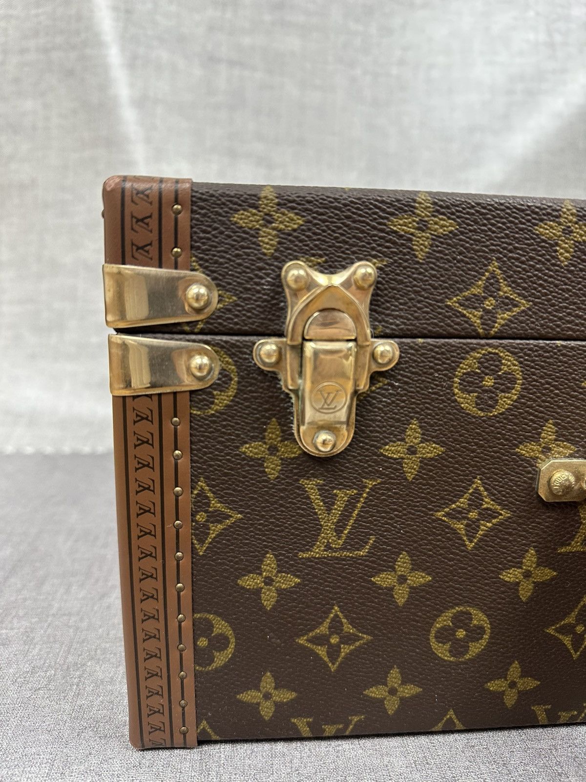 Louis Vuitton Louis Vuitton President Monogram Briefcase Trunk Vintage Size ONE SIZE - 25 Thumbnail