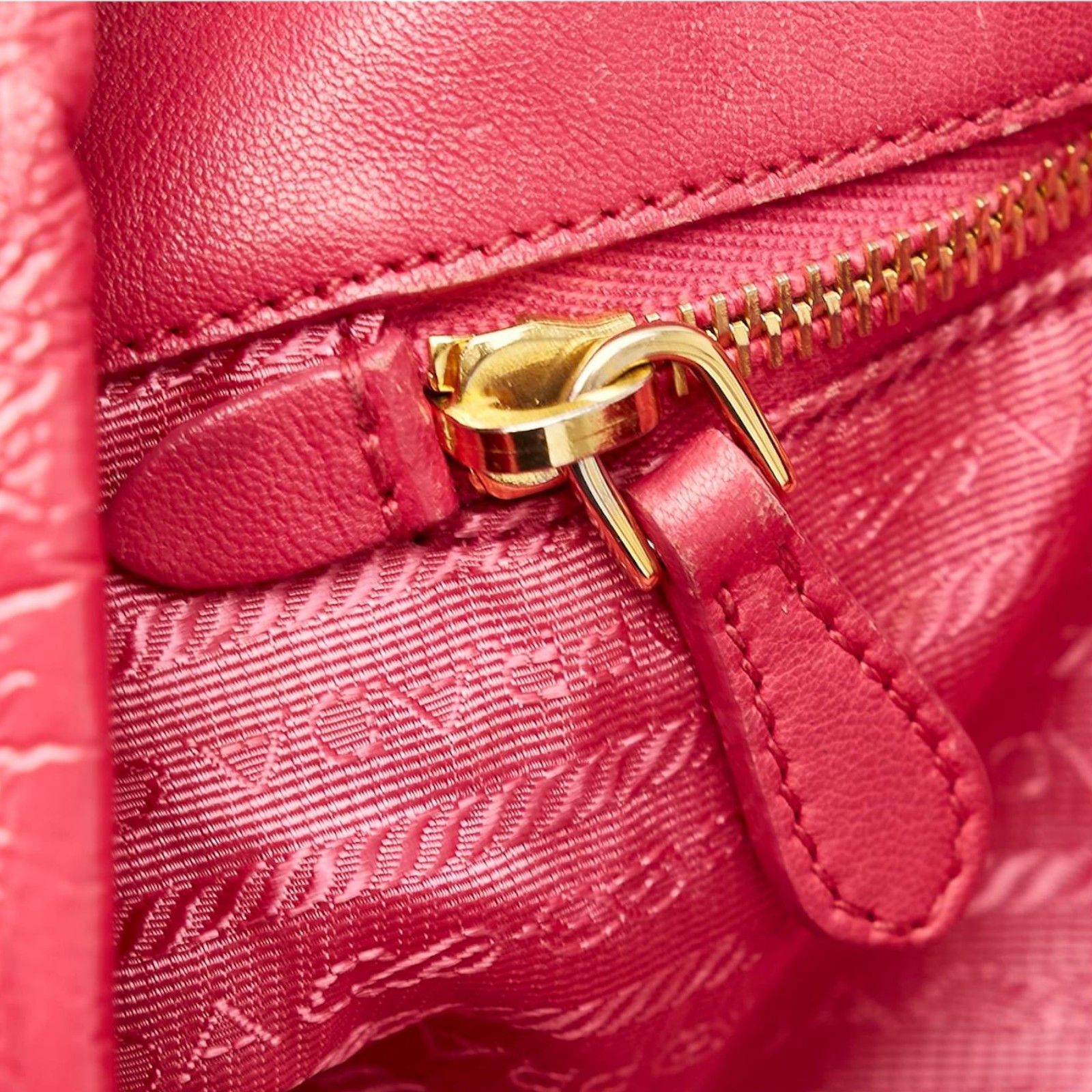 Prada Prada - Ribbon Pink Handbag Tote Leather Nappa Gold Hardware Size ONE SIZE - 5 Thumbnail