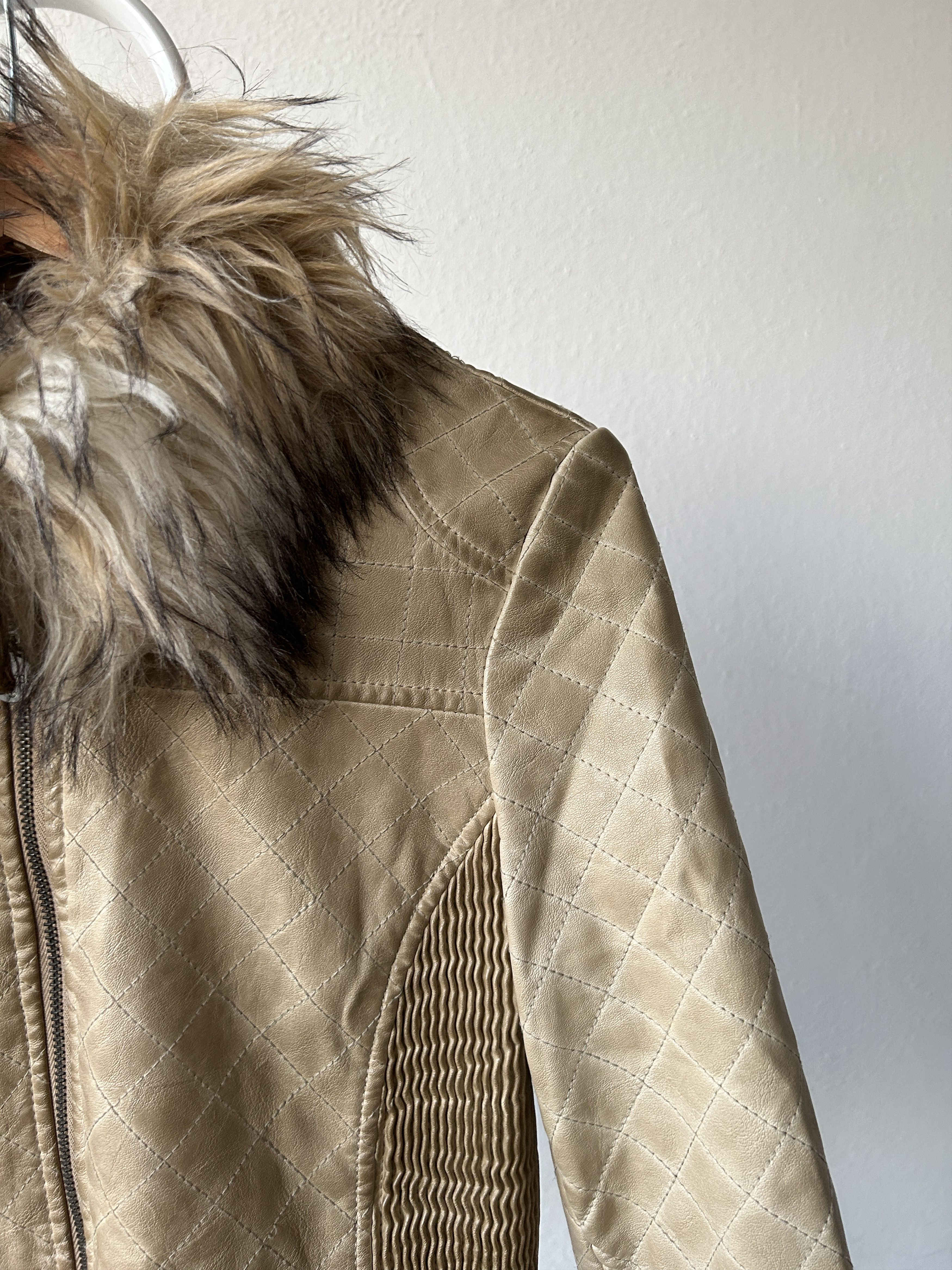Guess Guess faux leather and faux fur biker jacket Size XS / US 0-2 / IT 36-38 - 6 Thumbnail