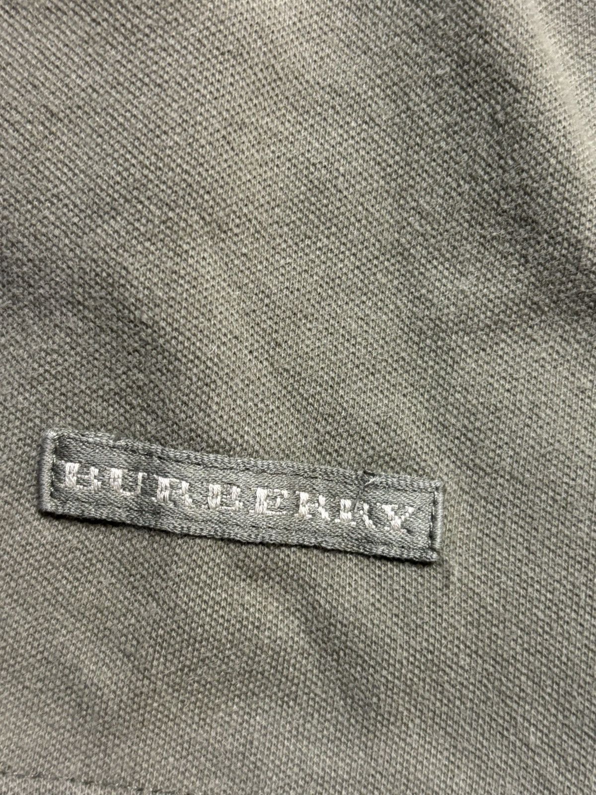 Burberry Green Burberry polo Size US M / EU 48-50 / 2 - 5 Thumbnail