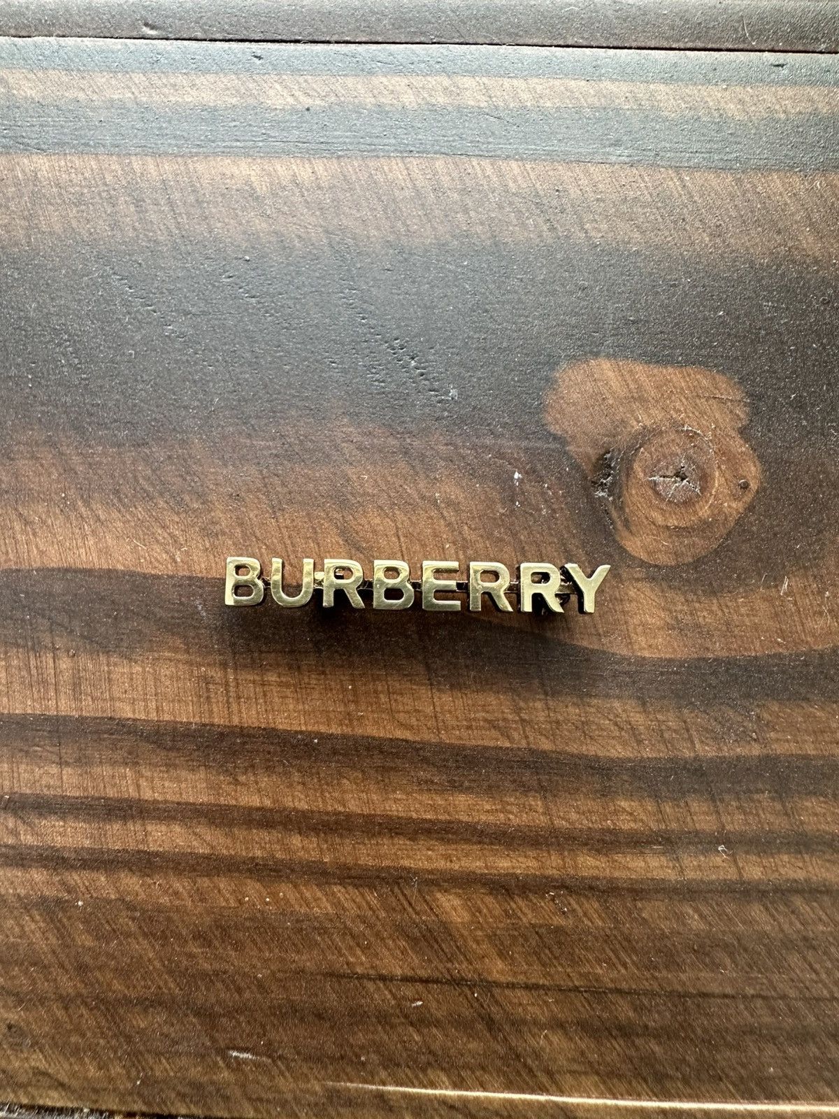 Burberry Burberry Pin Size ONE SIZE - 1 Thumbnail