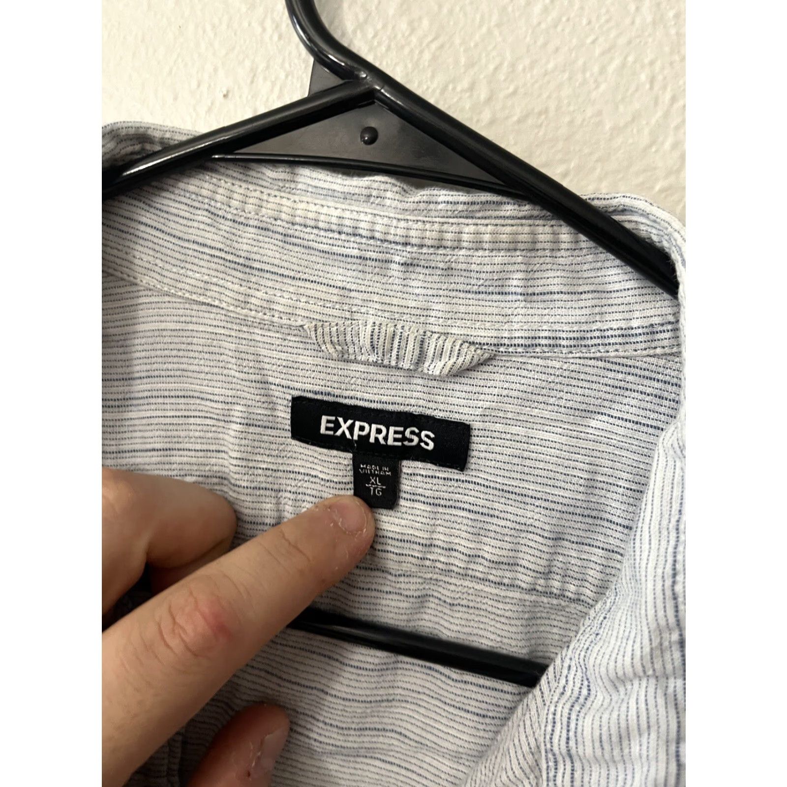 Express Express Shirt Mens XL Blue Button-Up Short Sleeve Casual Outdoors Size US XL / EU 56 / 4 - 3 Thumbnail