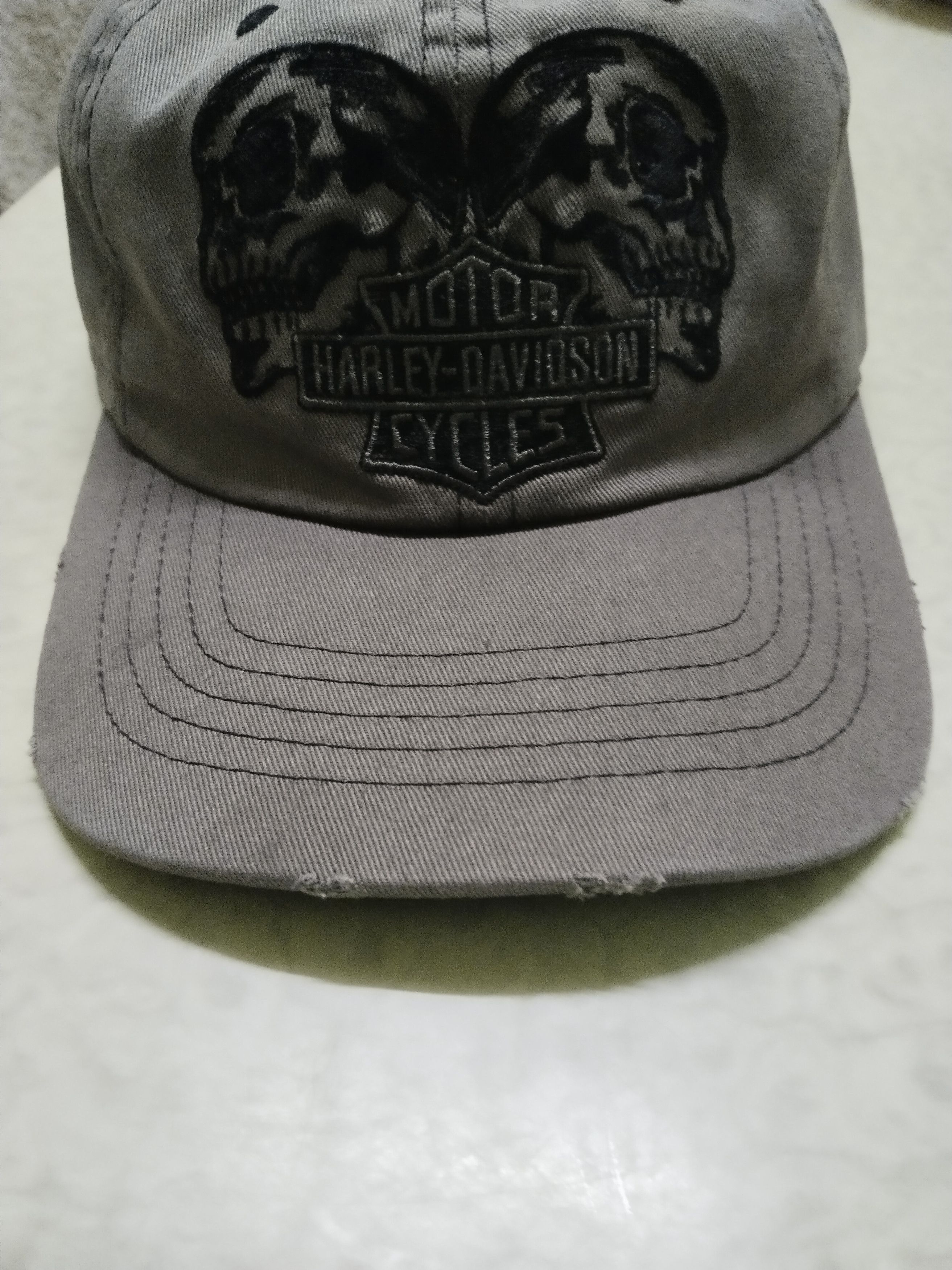 Harley Davidson × Vintage SKULLS HARLEY DAVIDSON VINTAGE WITH DISTRESSED STYLE Size ONE SIZE - 4 Thumbnail