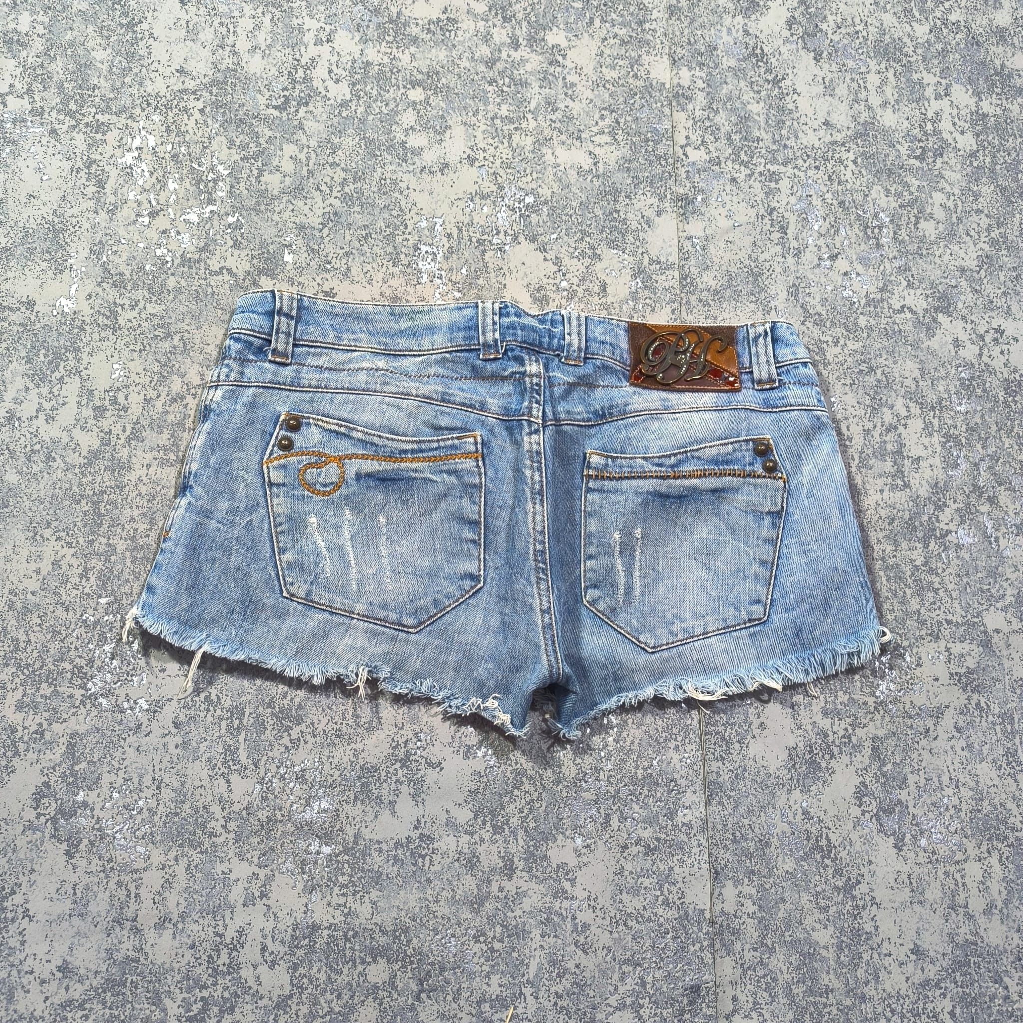 Hysteric Glamour Y2k Paris Hilton Denim Mini Micro Shorts Distressed Low Rise Size 32" / US 10 / IT 46 - 5 Thumbnail