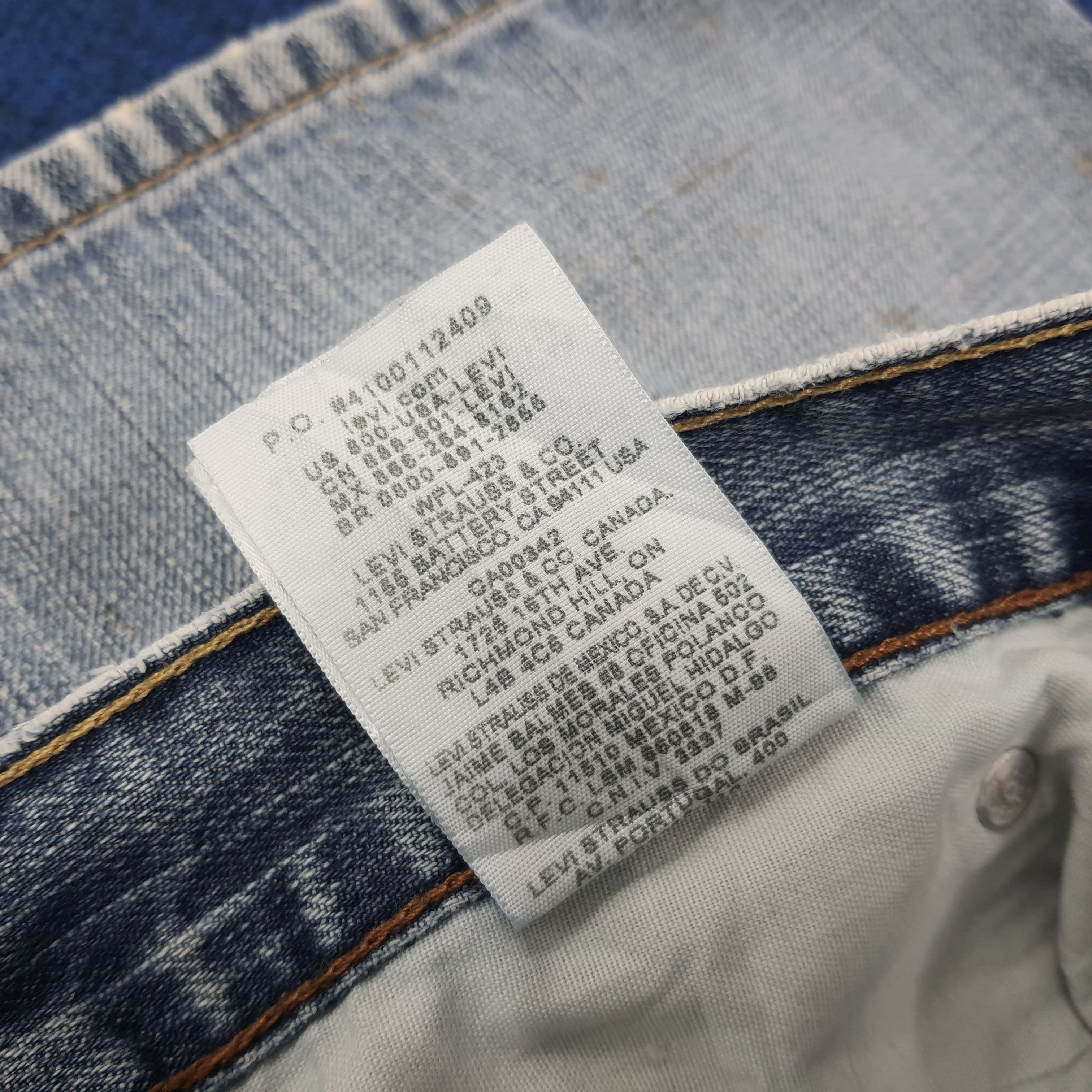 Levi's × Vintage Vintage Levi's 569 Loose Straight American Short Jeans Size US 34 / EU 50 - 9 Thumbnail