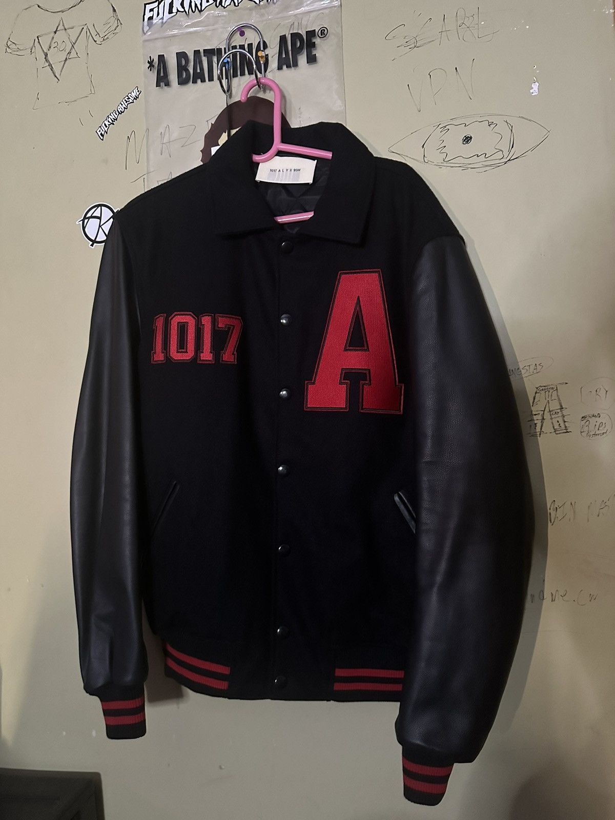 1017 ALYX 9SM × Alyx 1017 ALYX 9SM logo-print varsity jacket Size US XL / EU 56 / 4 - 2 Thumbnail