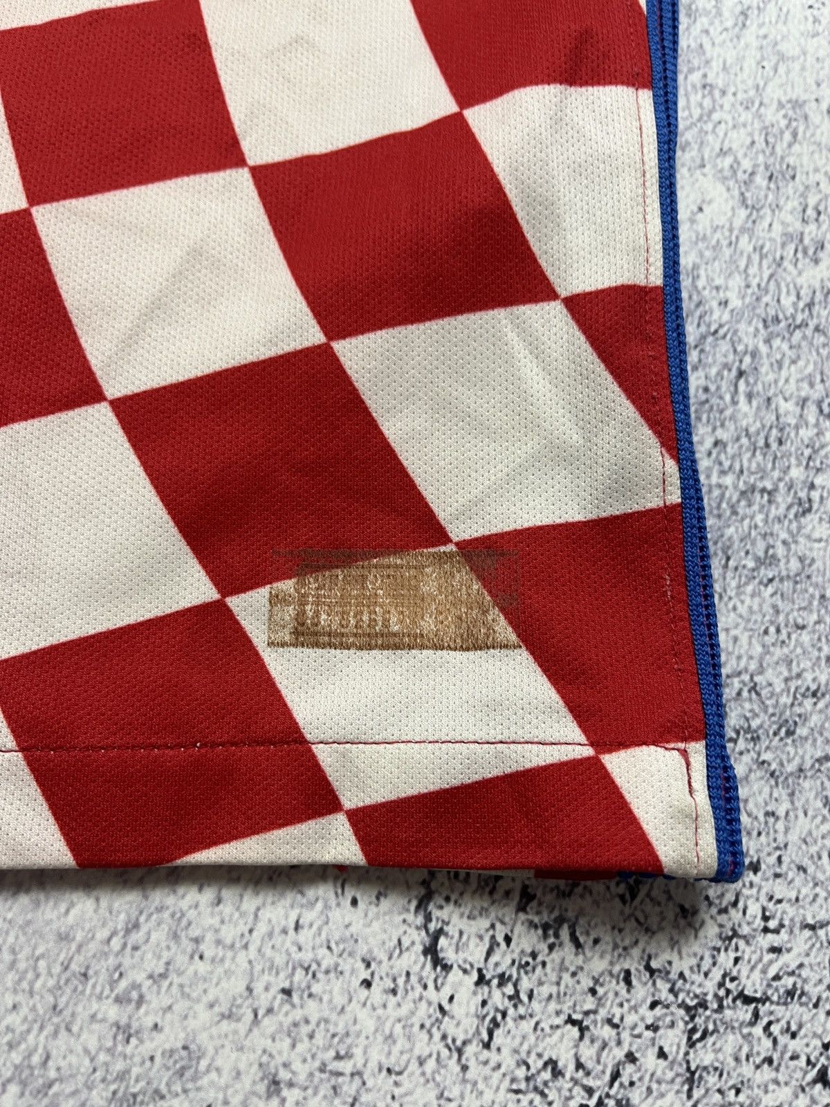 Nike Nike Croatia World Cup 2016 2018 Home Soccer Jersey Size US S / EU 44-46 / 1 - 7 Thumbnail