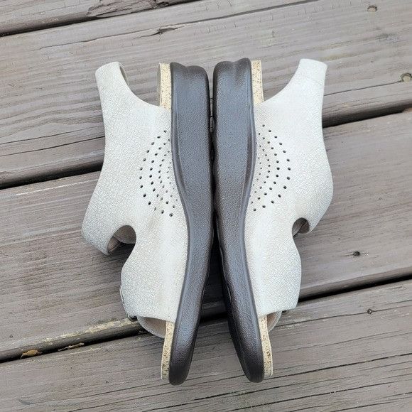 SAS SAS Relaxed Web Linen Cream Leather Comfort Walking Sandals Size US 7.5 / IT 37.5 - 8 Thumbnail