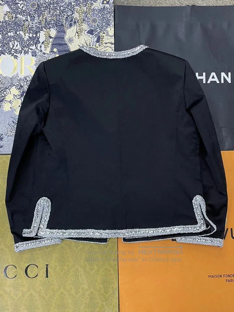 Chanel Chanel Black Silk Trimmed Jacket. Size US M / EU 48-50 / 2 - 3 Thumbnail