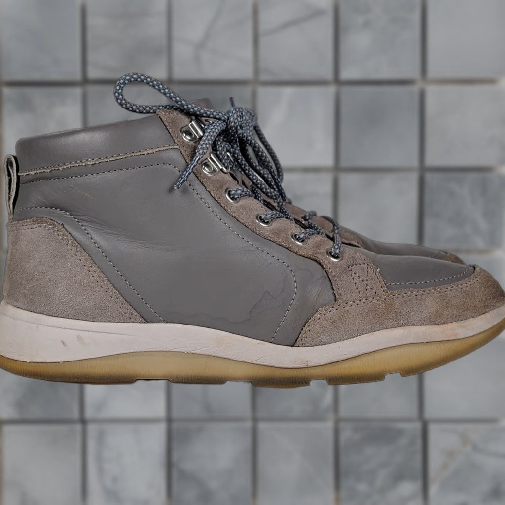 Vionic Vionic Whitley Water Repellent Gray Leather Zip Comfort Boot Women 9 Size US 7 / IT 37 - 1 Thumbnail
