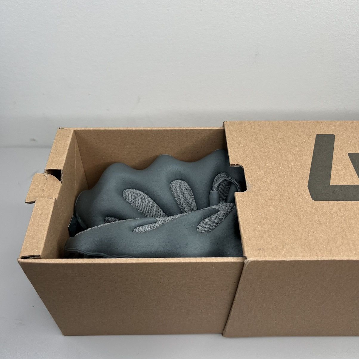 Adidas × Yeezy Adidas Yeezy 450 Stone Marine Size US 9 Size US 9 / EU 42 - 10 Thumbnail