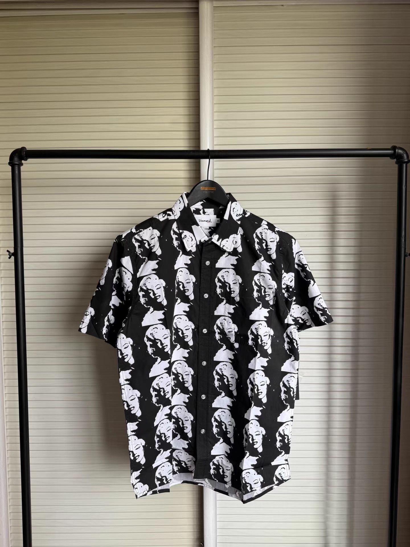 Diamond Supply Co. Diamond Supply Co x Andy Warhol Sleeve Shirt。 Q17 Size US M / EU 48-50 / 2 - 1 Thumbnail