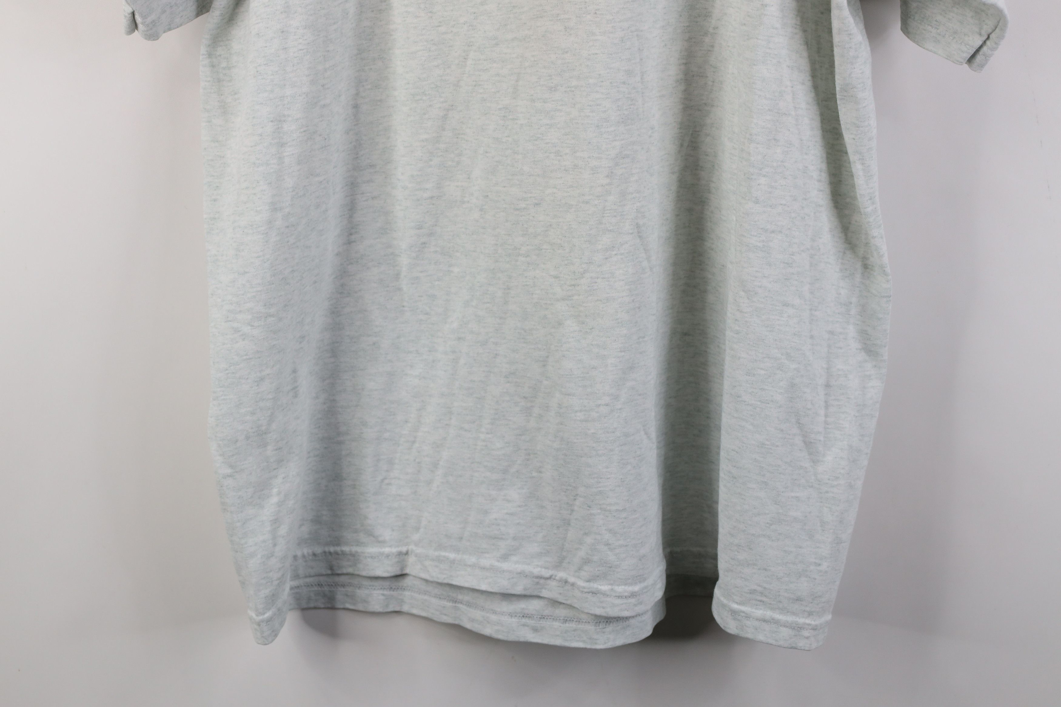 Vintage Vintage 90s NASCAR Rusty Wallace Racing T-Shirt Gray #2 Size US XL / EU 56 / 4 - 13 Thumbnail