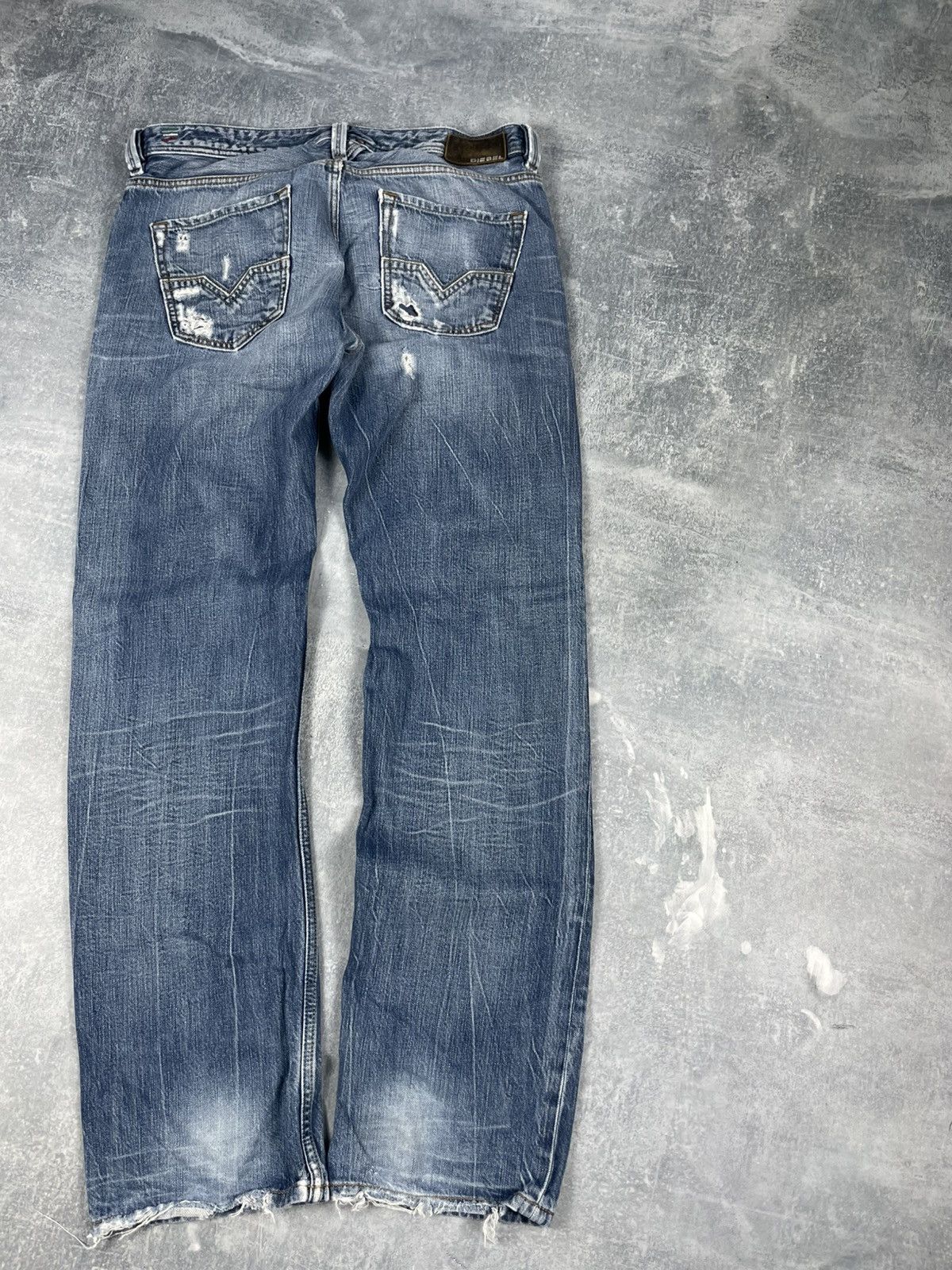 Diesel Crazy Diesel Larkee patch distressed baggy jeans Size US 32 / EU 48 - 5 Thumbnail