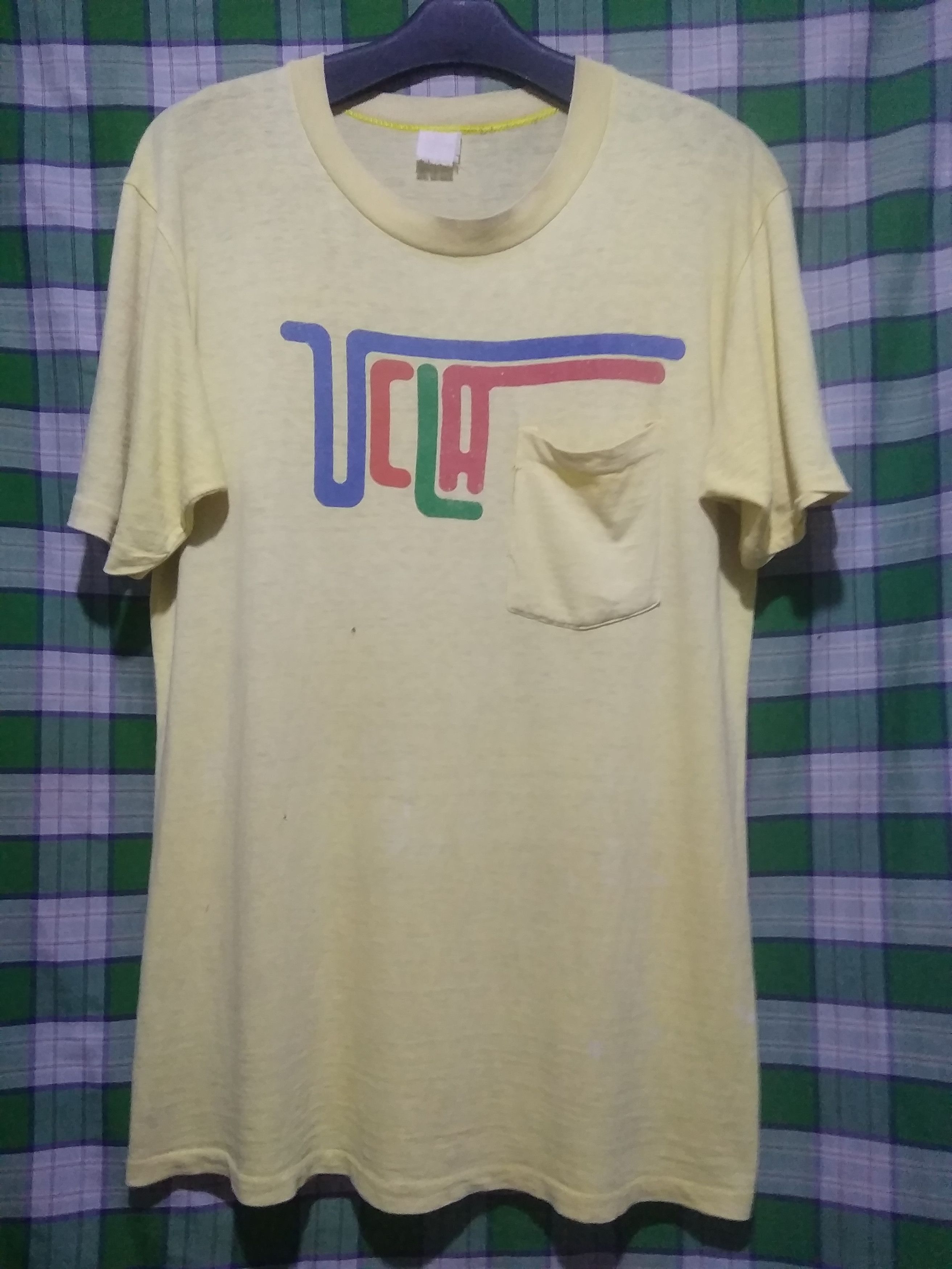 Vintage Vtg 70s UCLA pocket tees paper thin hi cru steadman Size US L / EU 52-54 / 3 - 1 Thumbnail