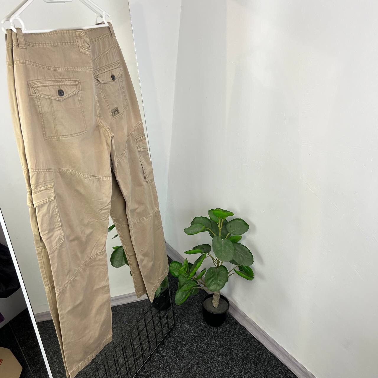 Vintage Vintage Multi Pocket Cargo Pants Japanese Brand Y2k Style Size US 34 / EU 50 - 1 Thumbnail