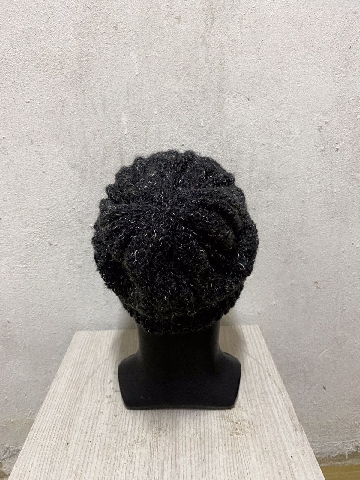Japanese Brand Japanese Brand Knit Beanie Hat Size ONE SIZE - 4 Thumbnail