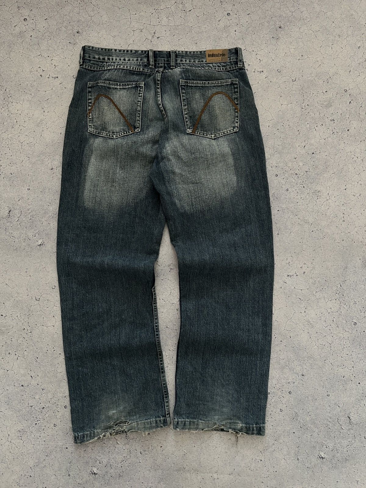 Japanese Brand DISTRESSED DENIM VINTAGE PANTS FADED DIRTY CRASHED OPIUM Size US 34 / EU 50 - 2 Thumbnail