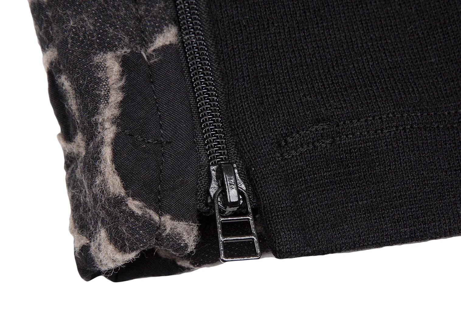 Issey Miyake Cut Jacquard Design Tapered Pants in Black/Gray Size US 36 / EU 52 - 11 Thumbnail