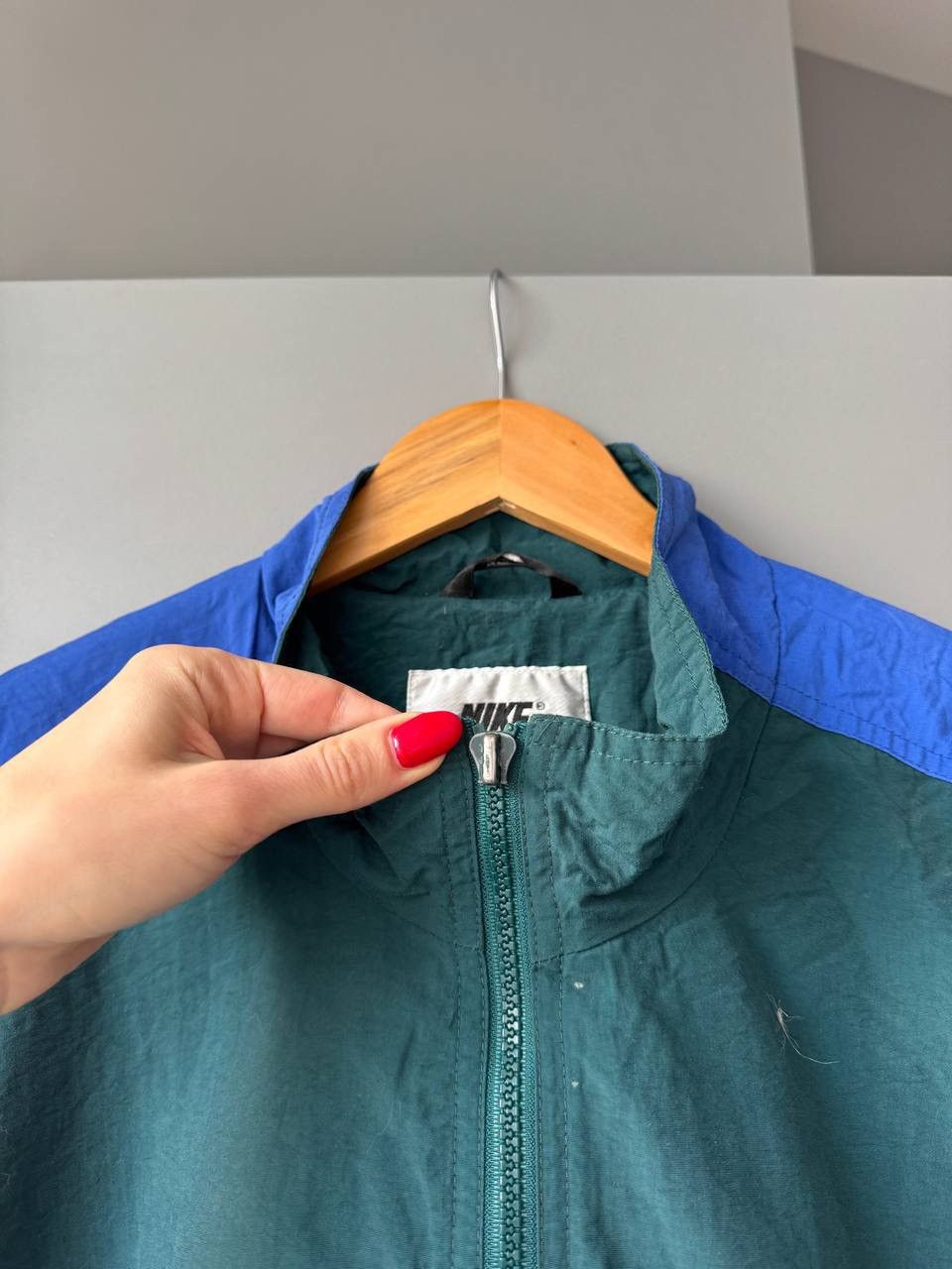 Nike 90’s NIKE VINTAGE TRACK JACKET RETRO LOGO Y2K SWOOSH RARE Size US XL / EU 56 / 4 - 2 Thumbnail
