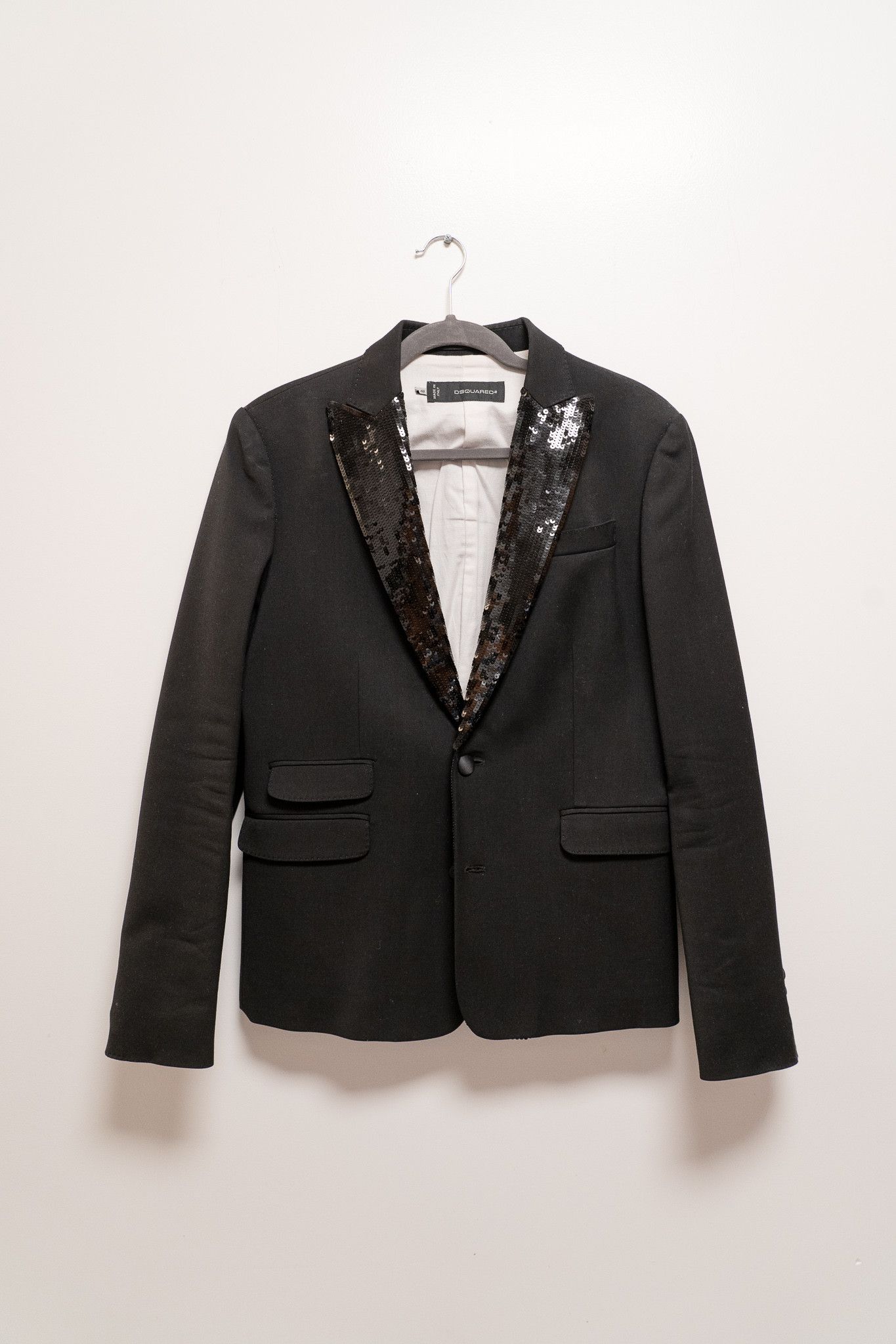 Dsquared2 DSquared2 Men's Tuxedo Sequin Details Jacket (48) Pants (46) Size 48R - 1 Thumbnail