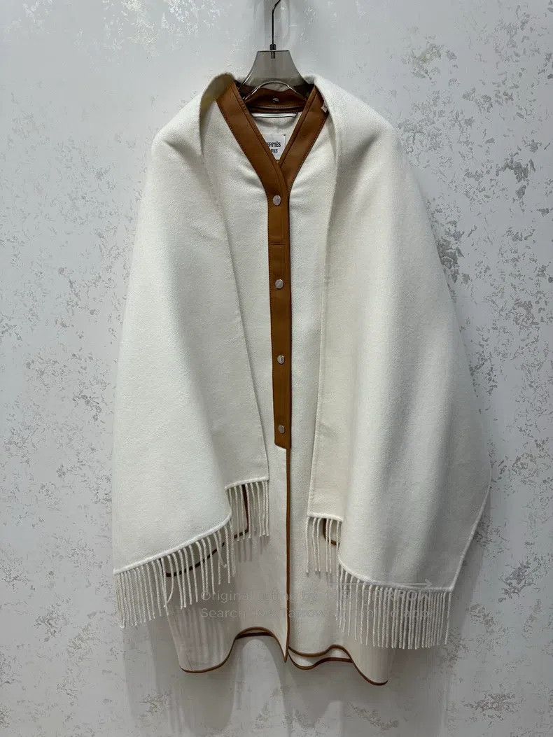 Hermes Hermes Off-White Patchwork Cloak Poncho Cashmere Coat Size XXS / US 00 / IT 34 - 1 Thumbnail