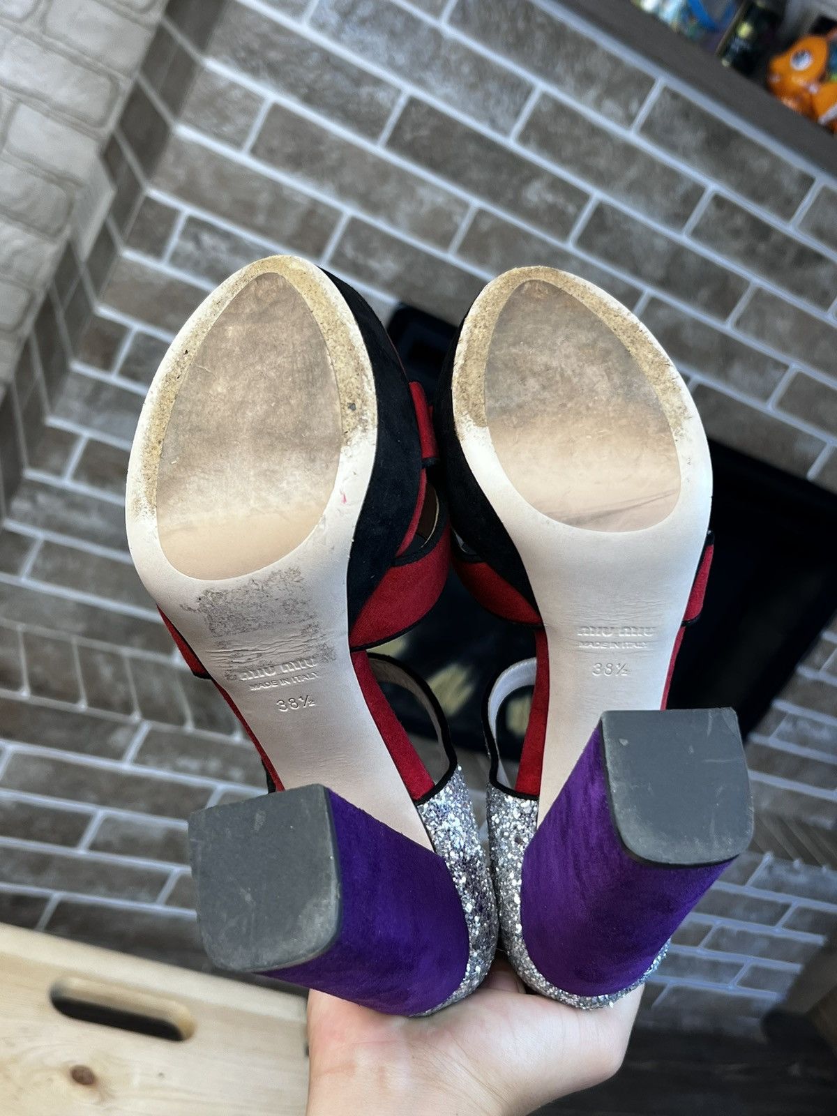 Miu Miu Miu Miu Red Silver Glitter Platform Sandals size is:8,5 Size US 8.5 / IT 38.5 - 7 Thumbnail
