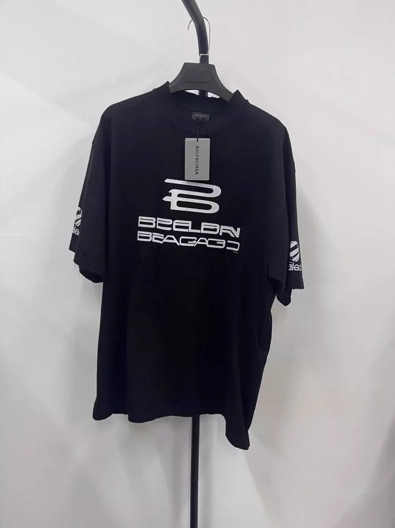 Balenciaga Balenciaga AiGen Short Sleeve T-Shirt Size US L / EU 52-54 / 3 - 1 Thumbnail