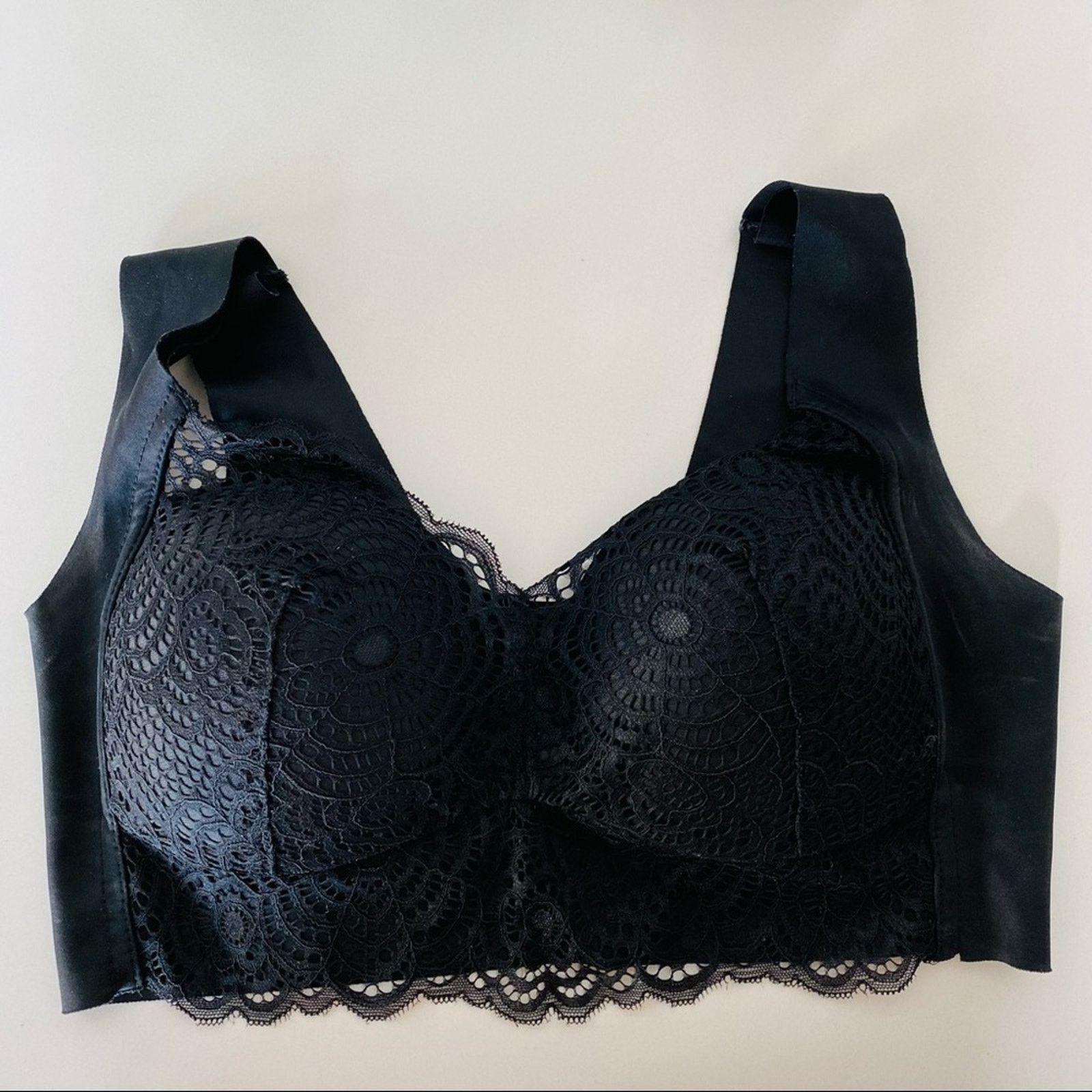 NEW Nordstrom Black Lace Soft Molded Bra Bralette Crop Top