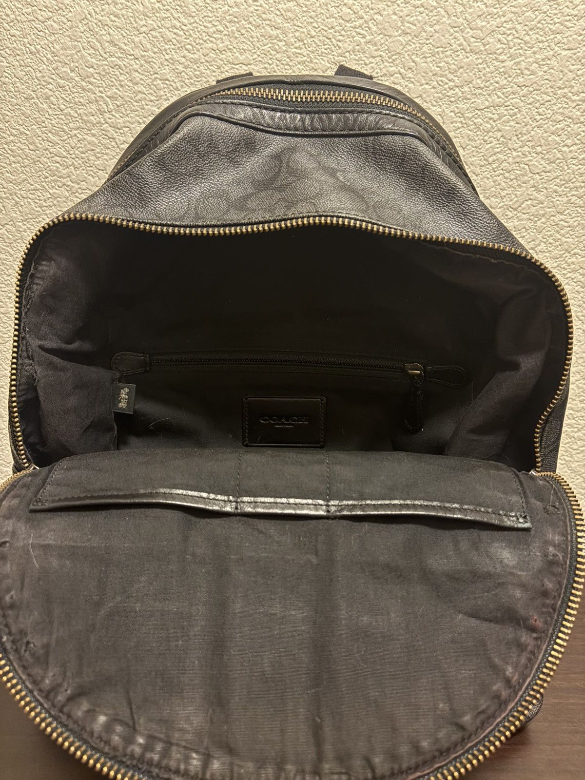 Coach Coach Academy Backpack 73579 Signature Canvas Size ONE SIZE - 6 Thumbnail