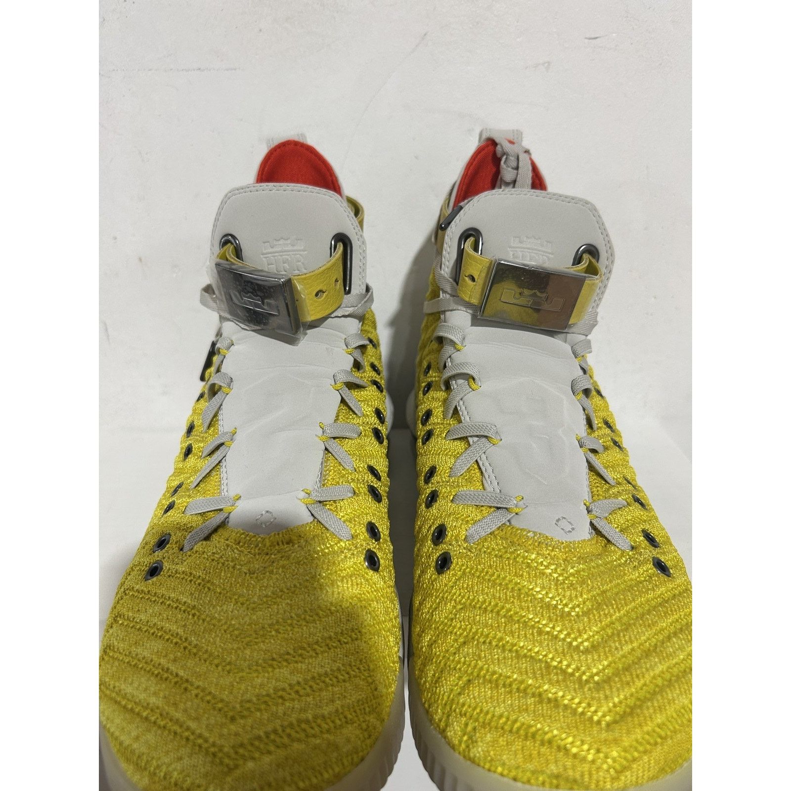 Nike NIKE LEBRON 16 HARLEM FASHION ROW HARLEM STAGE SIZE 7.5 NEW Size US 7.5 / EU 40-41 - 5 Thumbnail