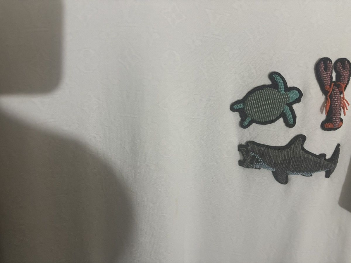 Louis Vuitton Louis Vuitton ocean animals shirt(MONOGRAM) Size US M / EU 48-50 / 2 - 4 Thumbnail
