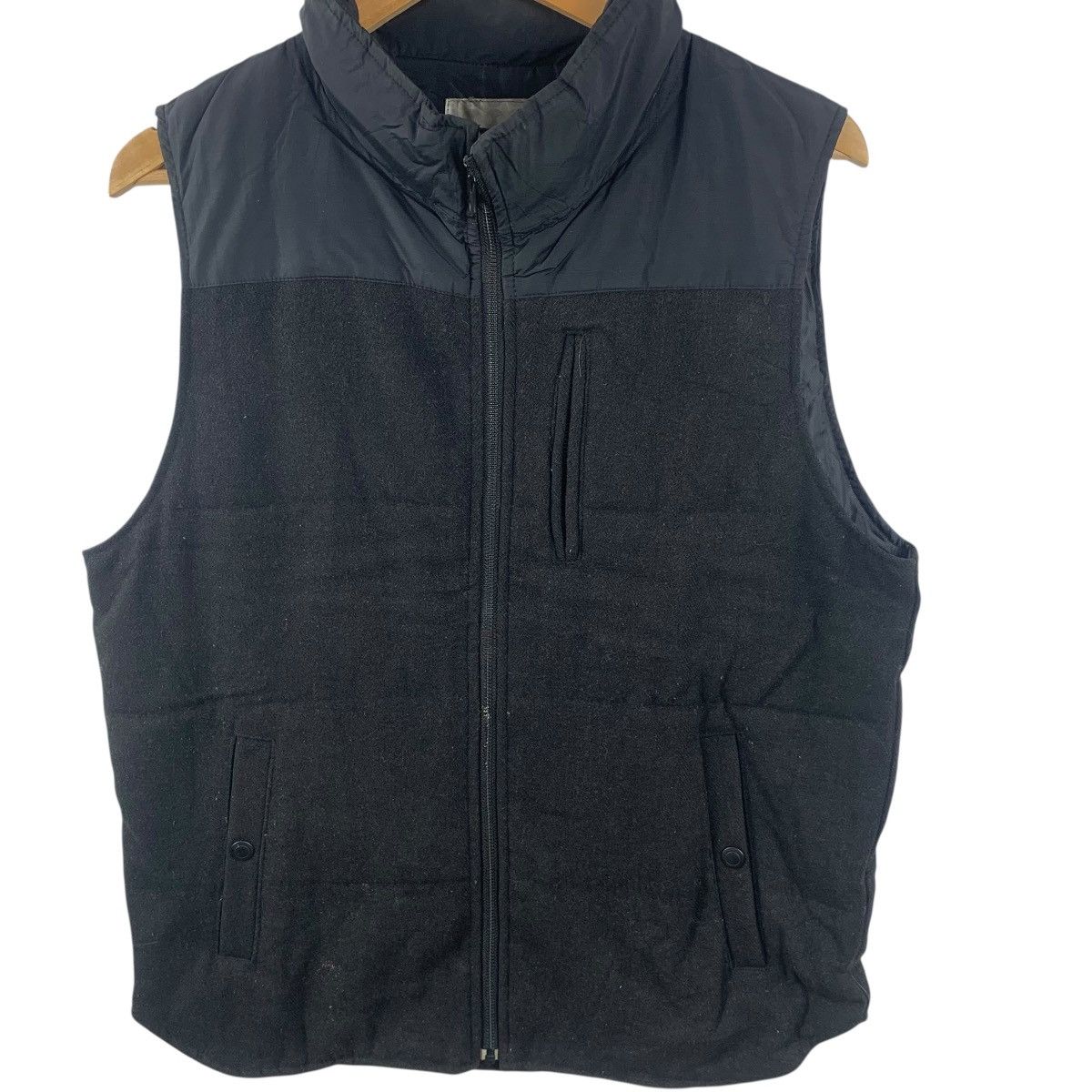 Takeo Kikuchi Vintage TAKEO KIKUCHI JAPAN Light Puffer Vest Jacket Size M / US 6-8 / IT 42-44 - 4 Thumbnail