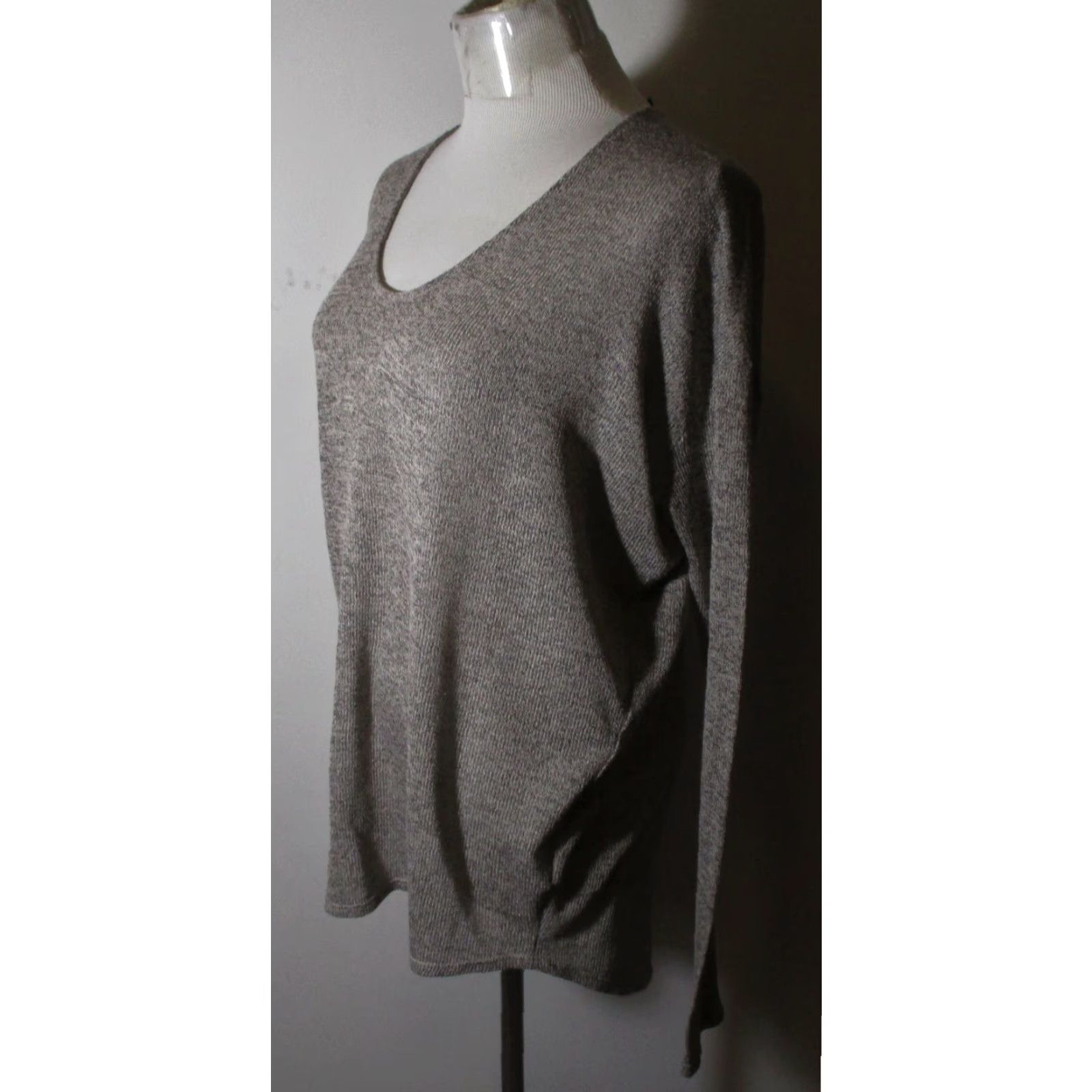 Vintage **Jolie Gray Long Sleeve Top Size S** User: Jolie Gray Long Sleeve Top Size S Size S / US 4 / IT 40 - 4 Thumbnail